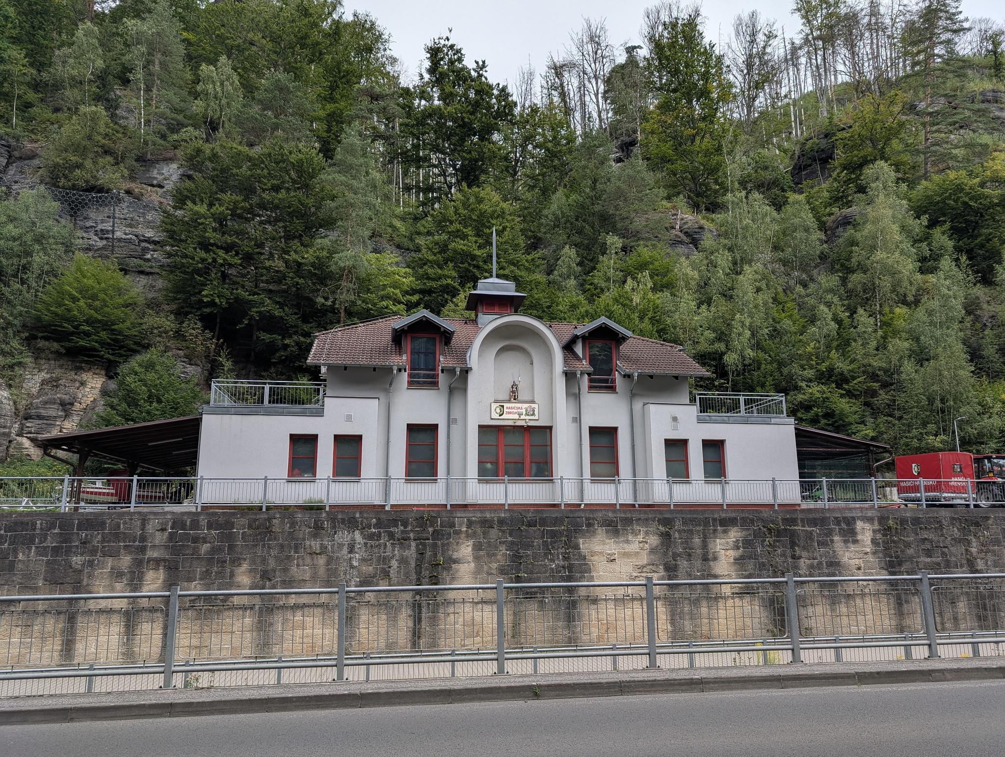 SH ČMS - Sbor dobrovolných hasičů Hřensko foto 4