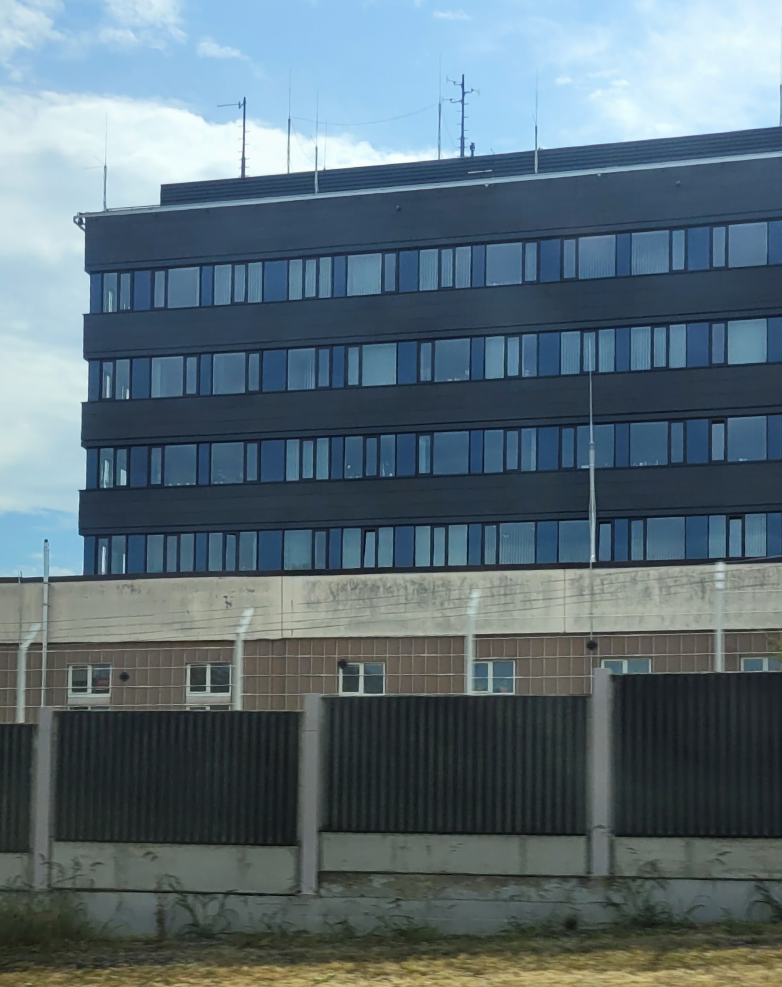 Bezpečnostní informační služba foto 5