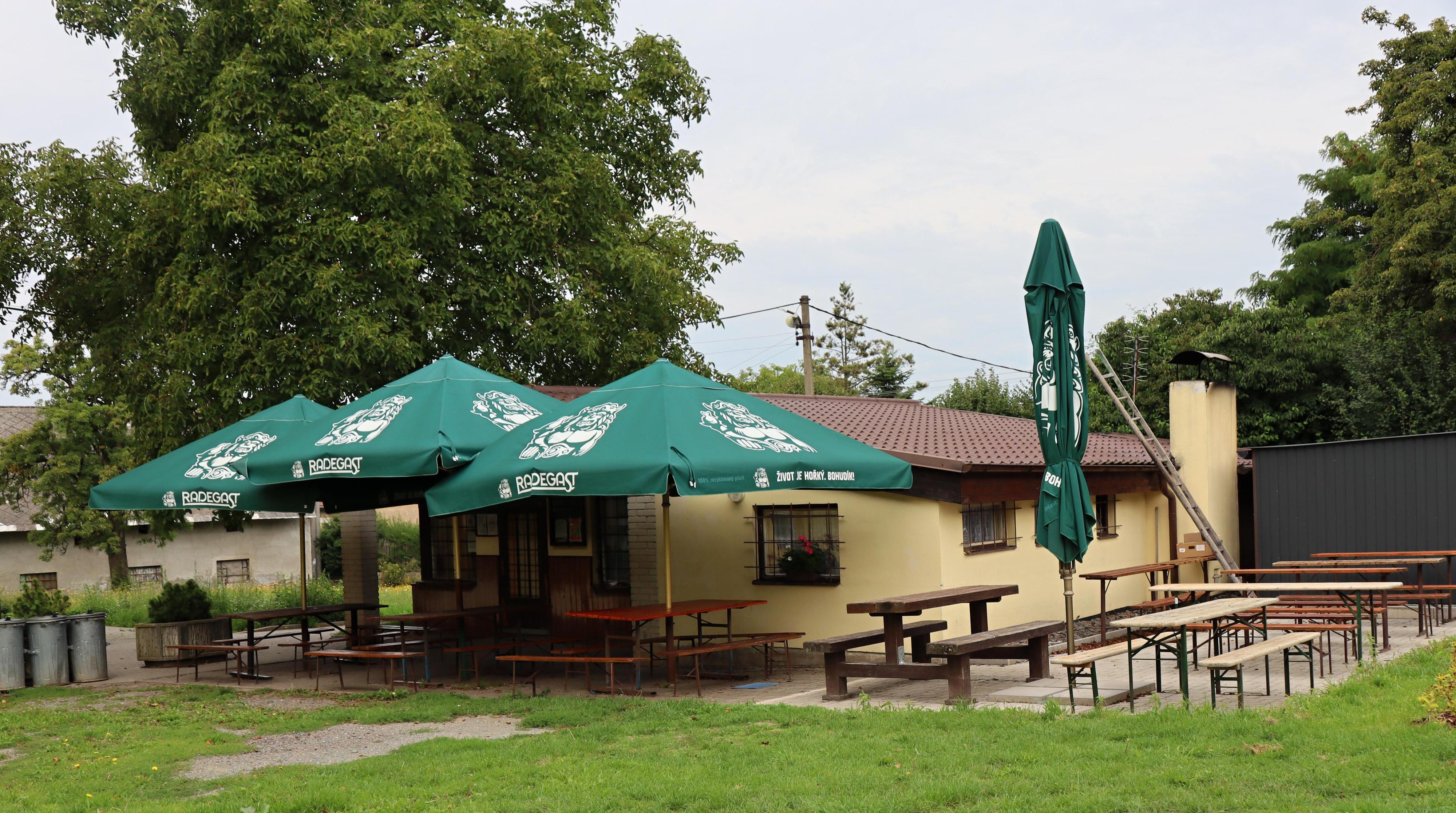 Restaurace Vápenný Podol 74 foto 5