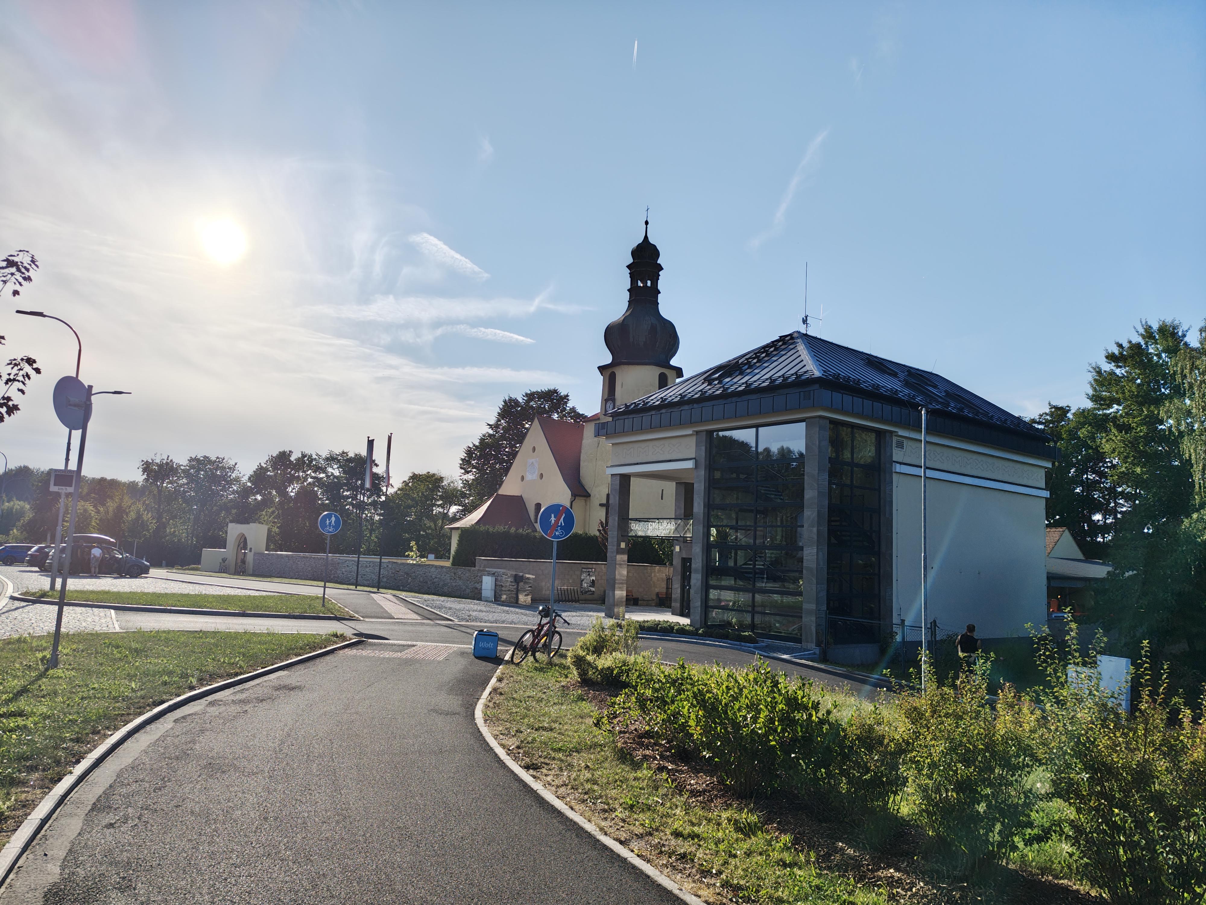 Pomezí nad Ohří - obecní úřad foto 3