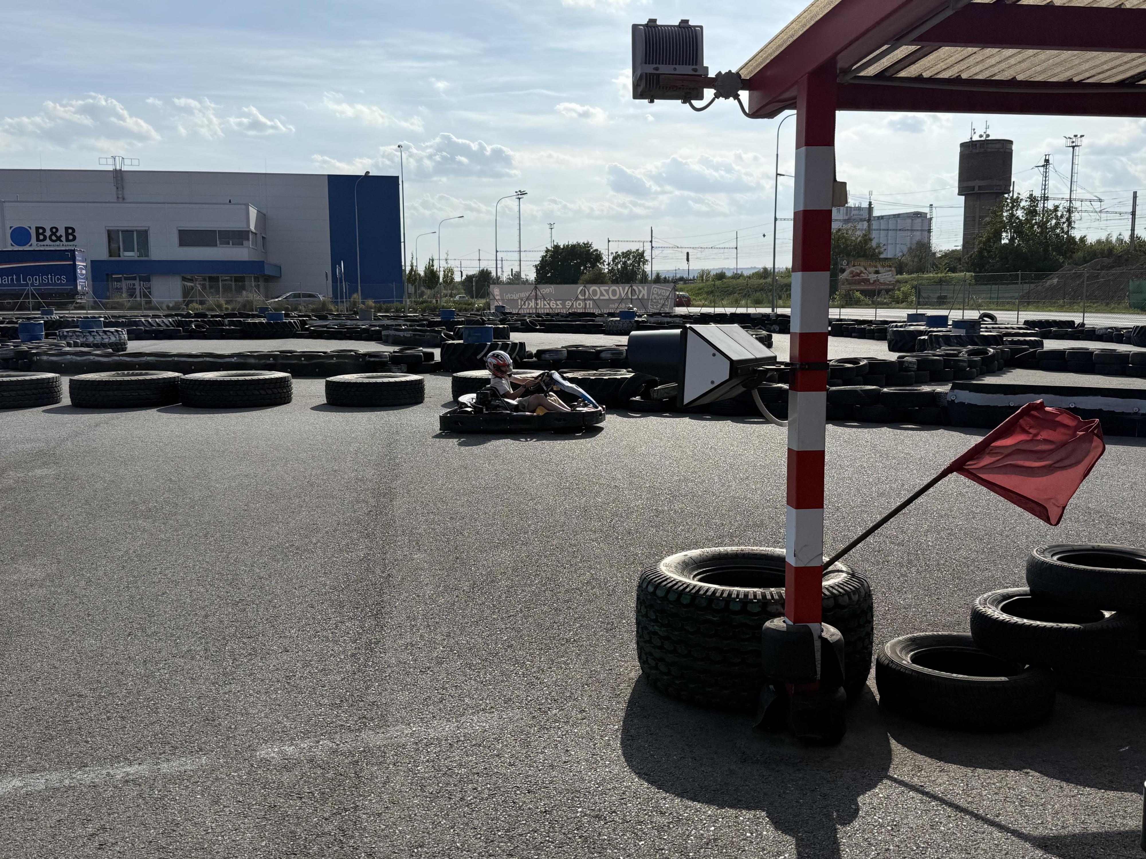 MOTOKÁRY Staré Město foto 4