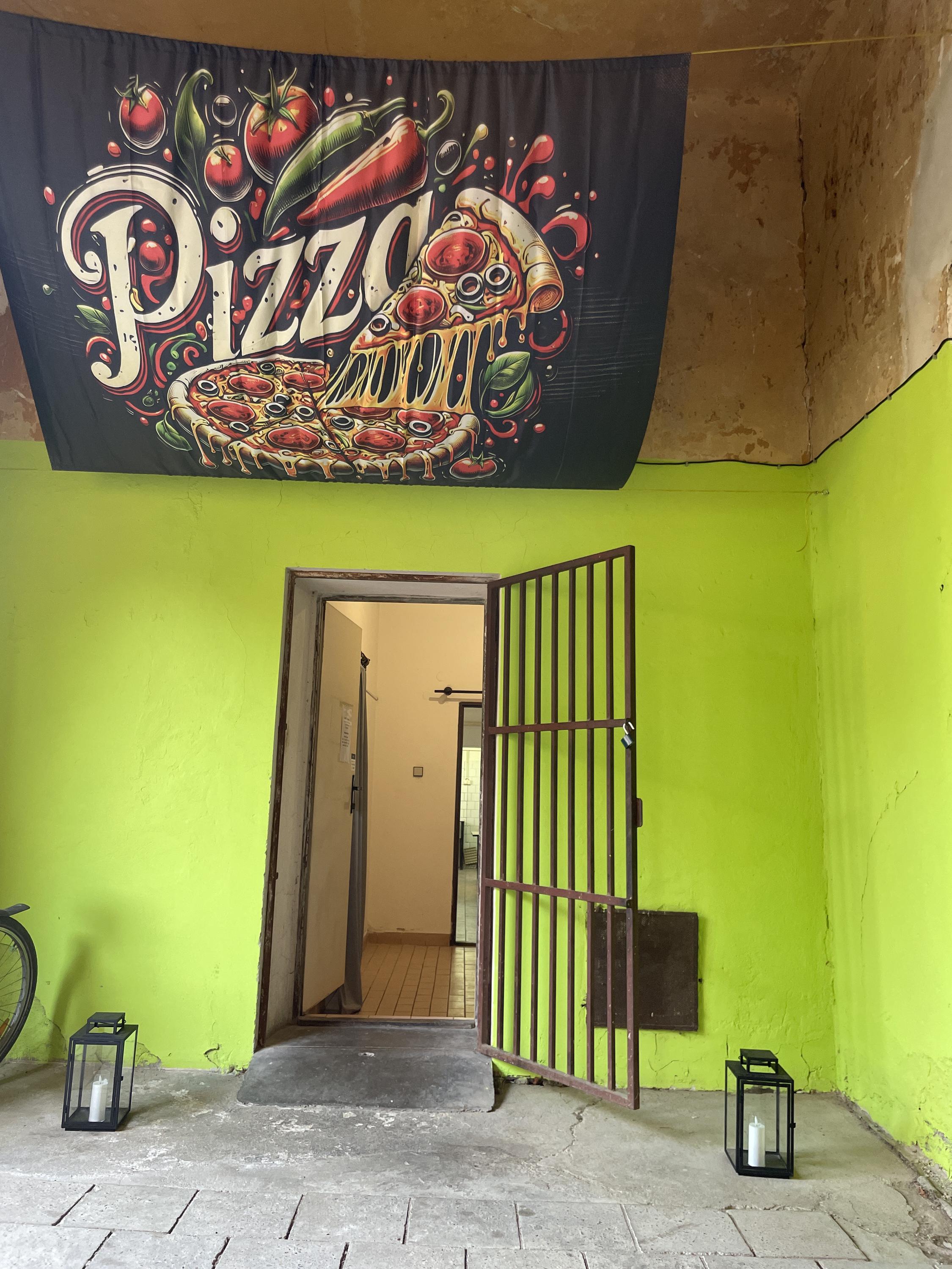 Lumi pizza foto 1
