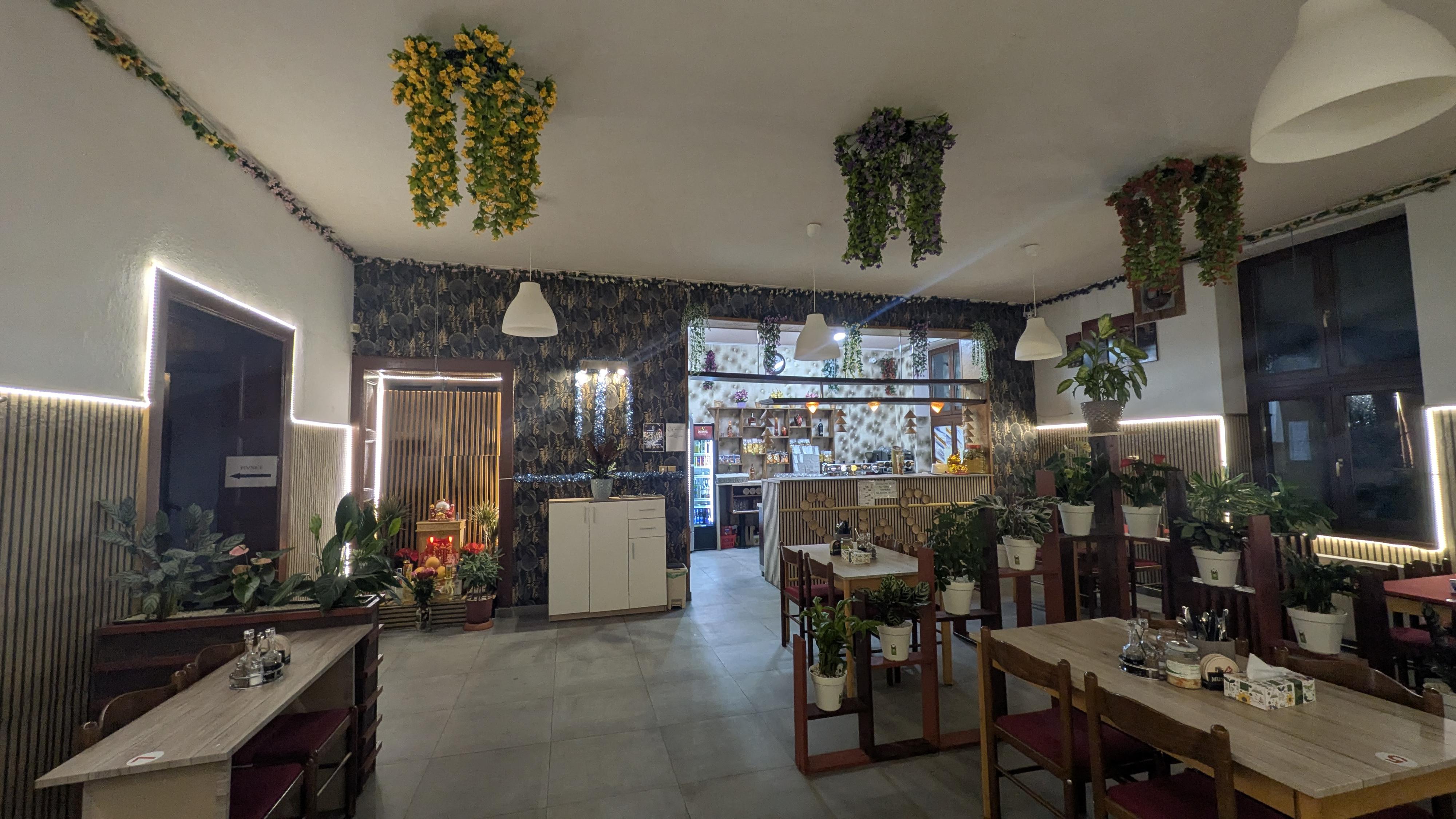 Restaurace SaiGonský Partyzán foto 2