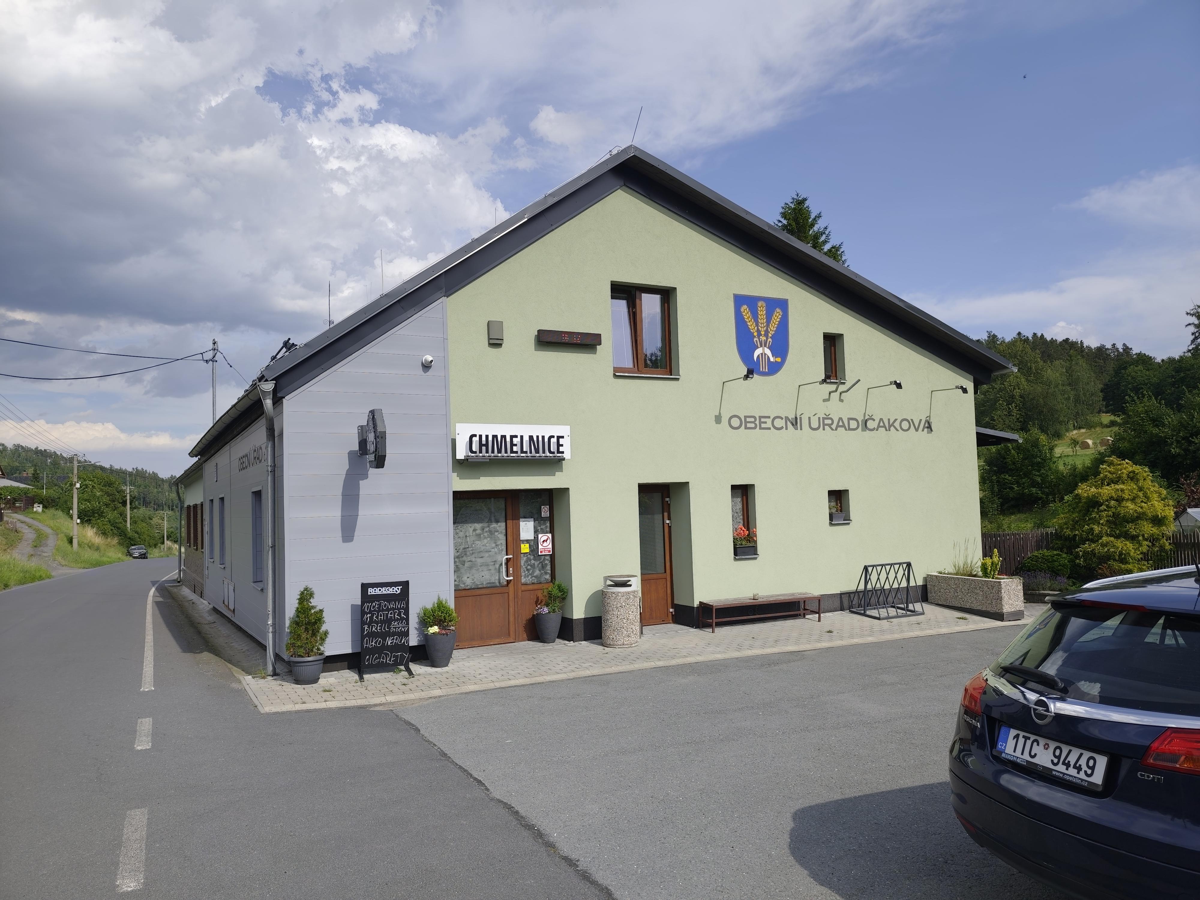 Čaková - obecní úřad foto 2