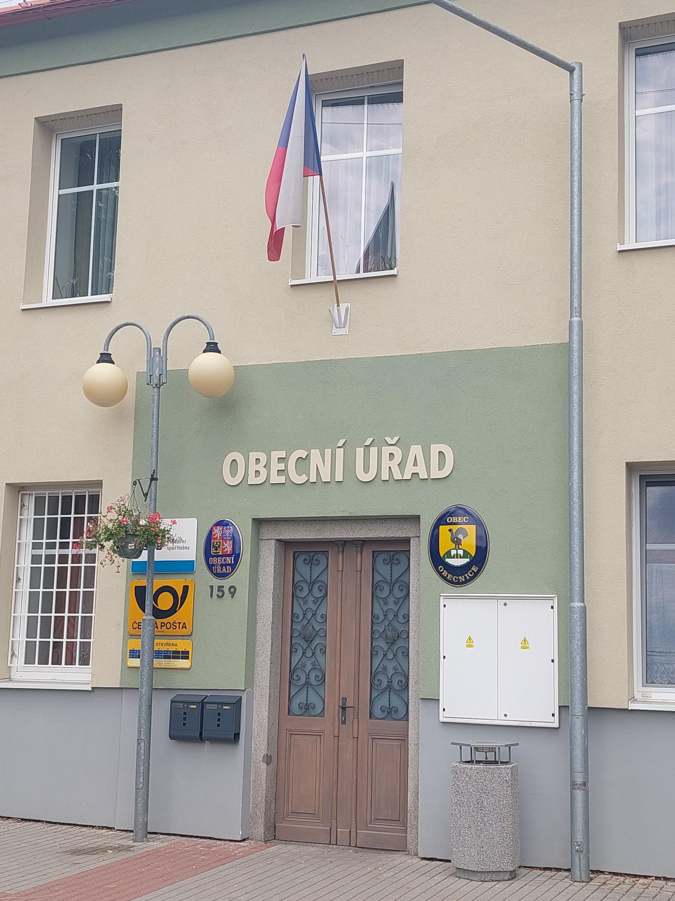 Obecnice - obecní úřad foto 5