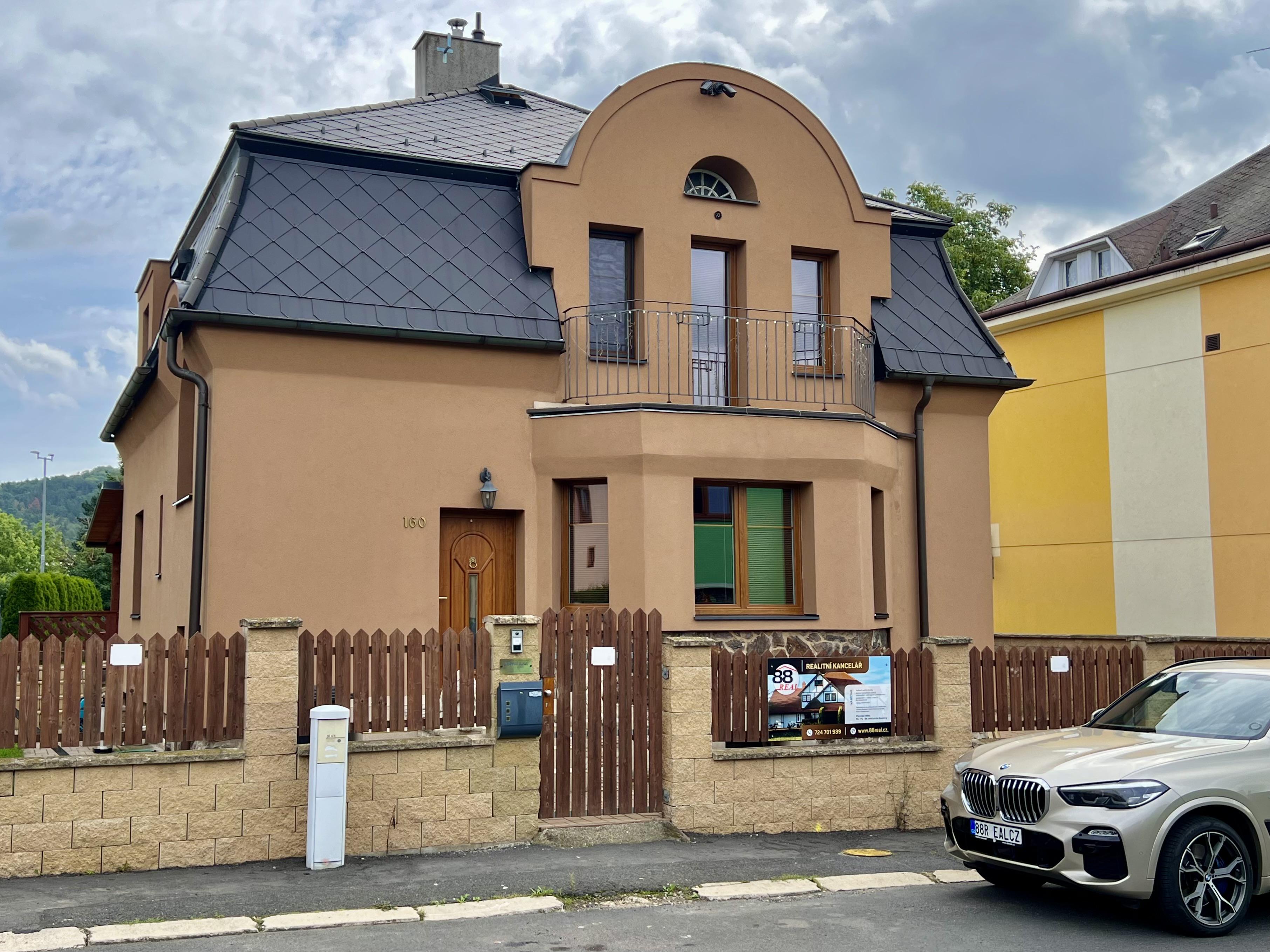 88real - realitní kancelář foto 4