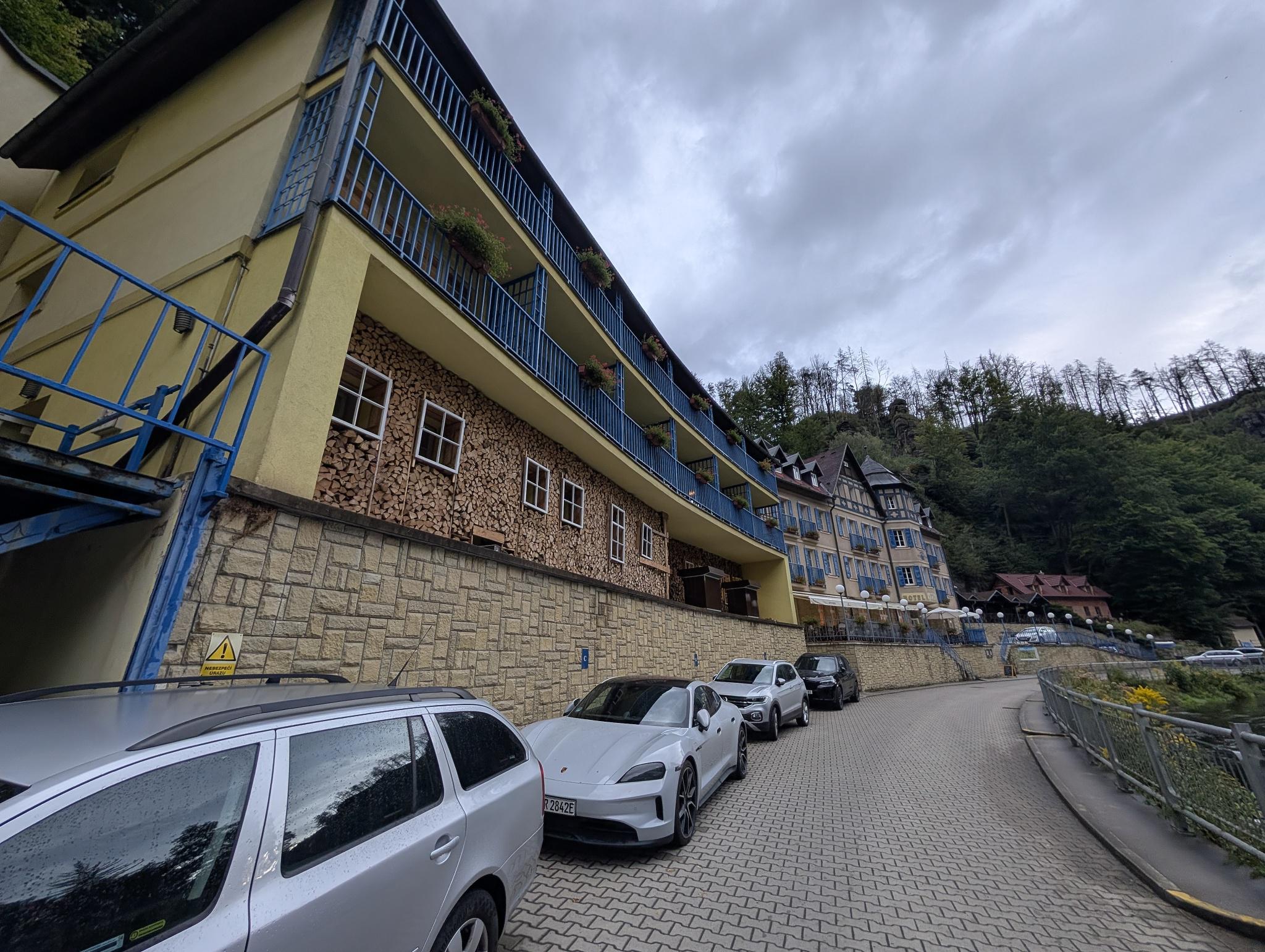 Hotel Praha foto 2