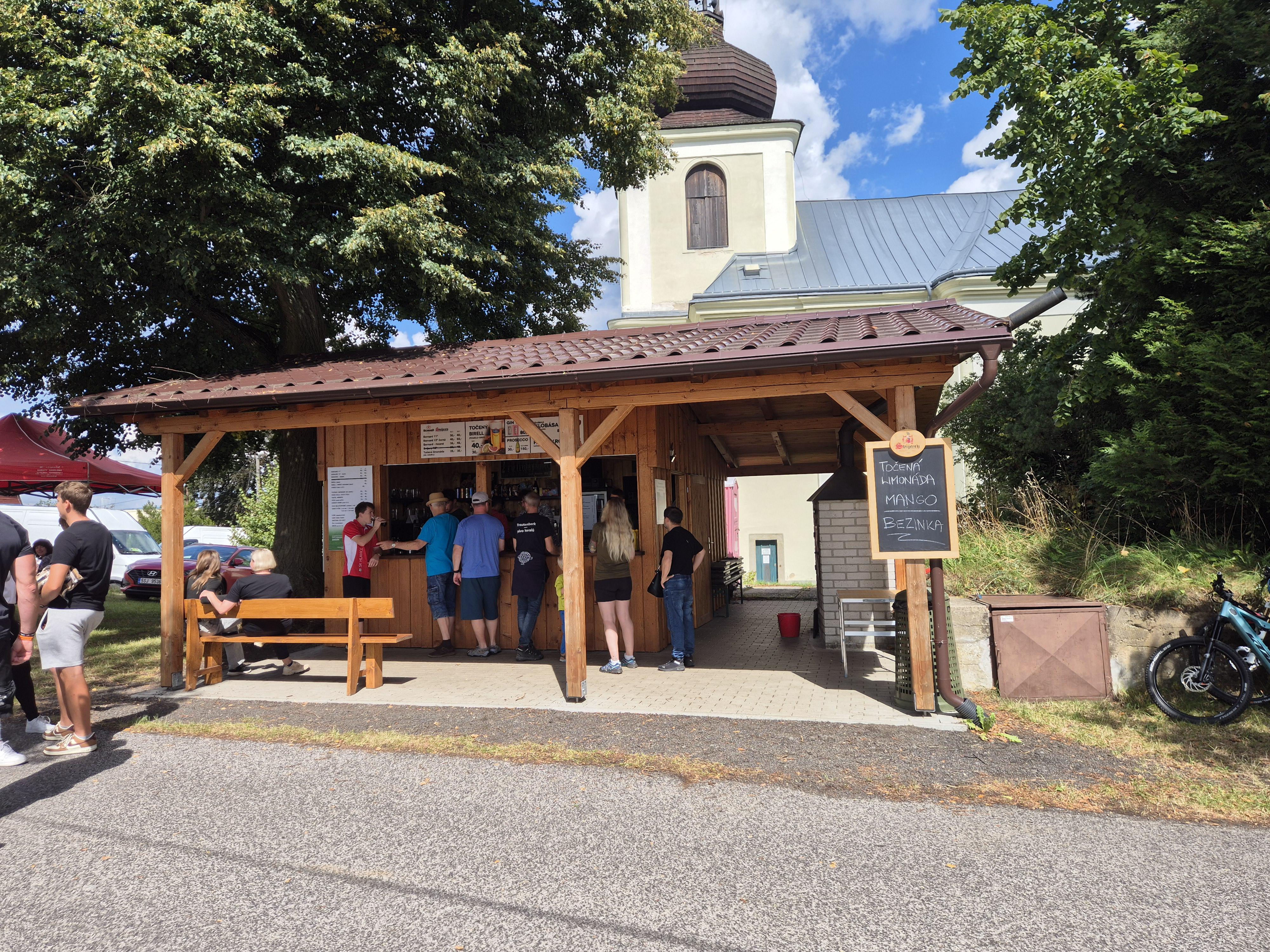 Občerstvení u Hřiště