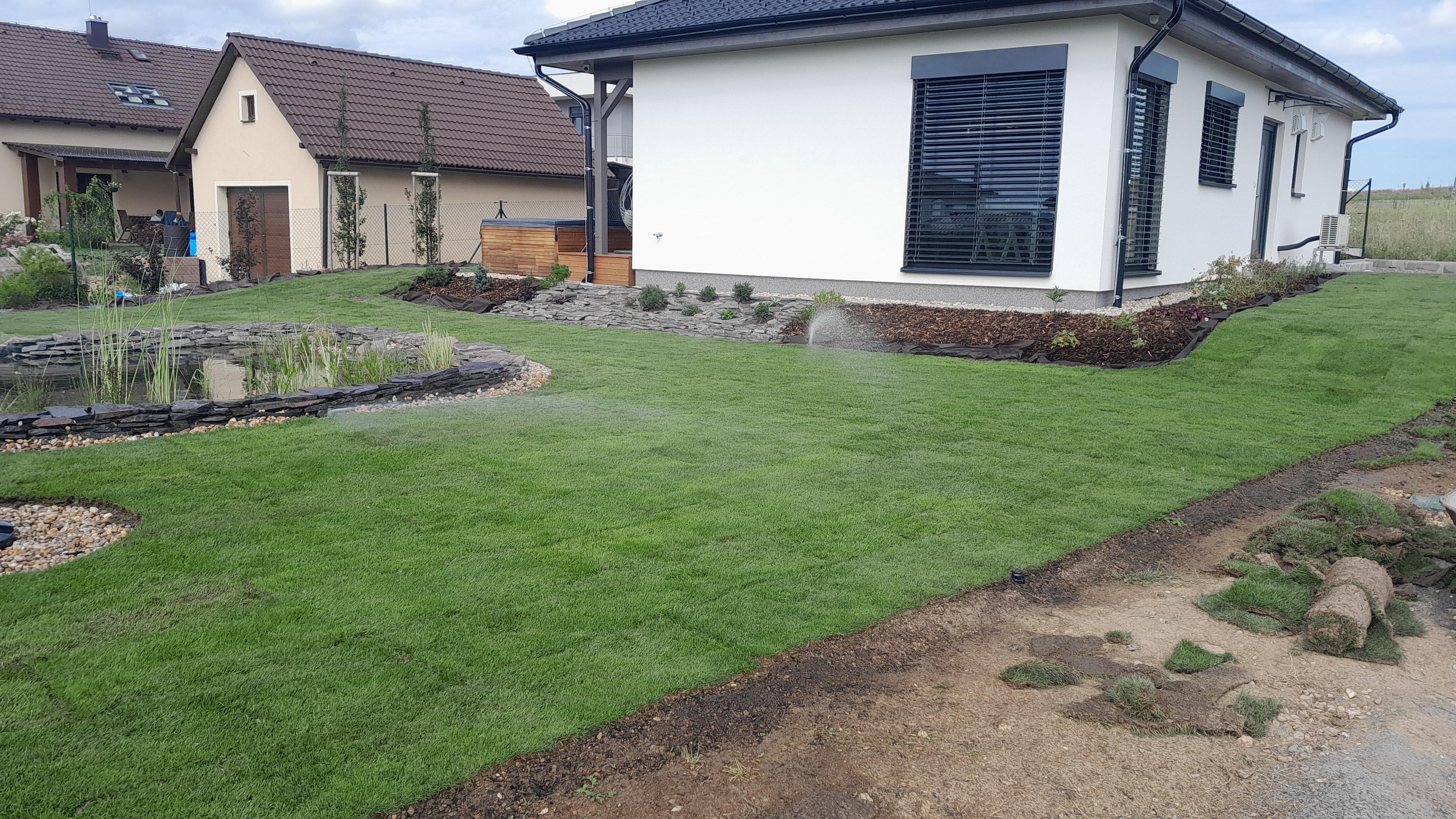 Bláhová zahradní architektura foto 6