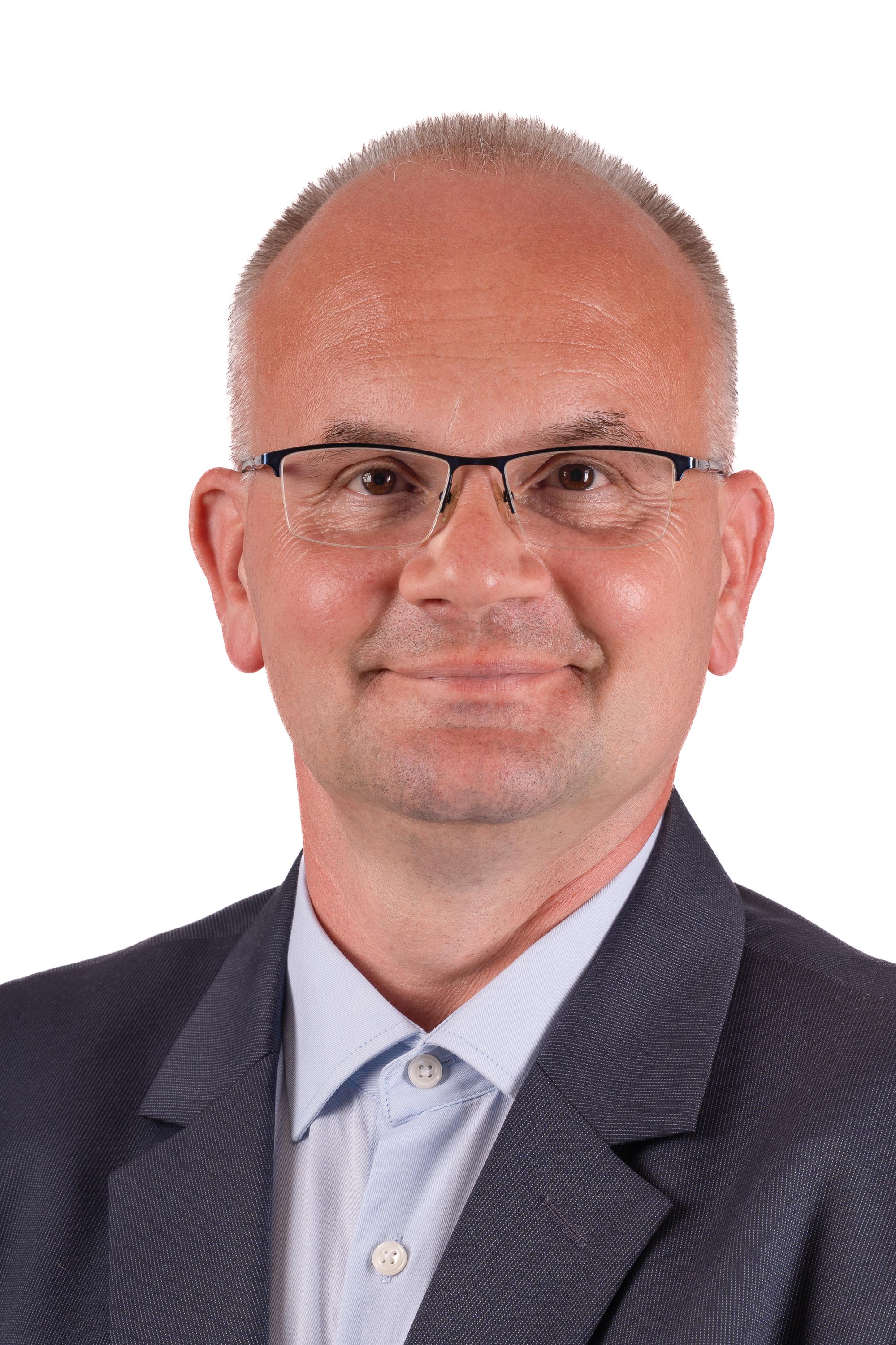 Realitní makléř Ing. František Julínek foto 1