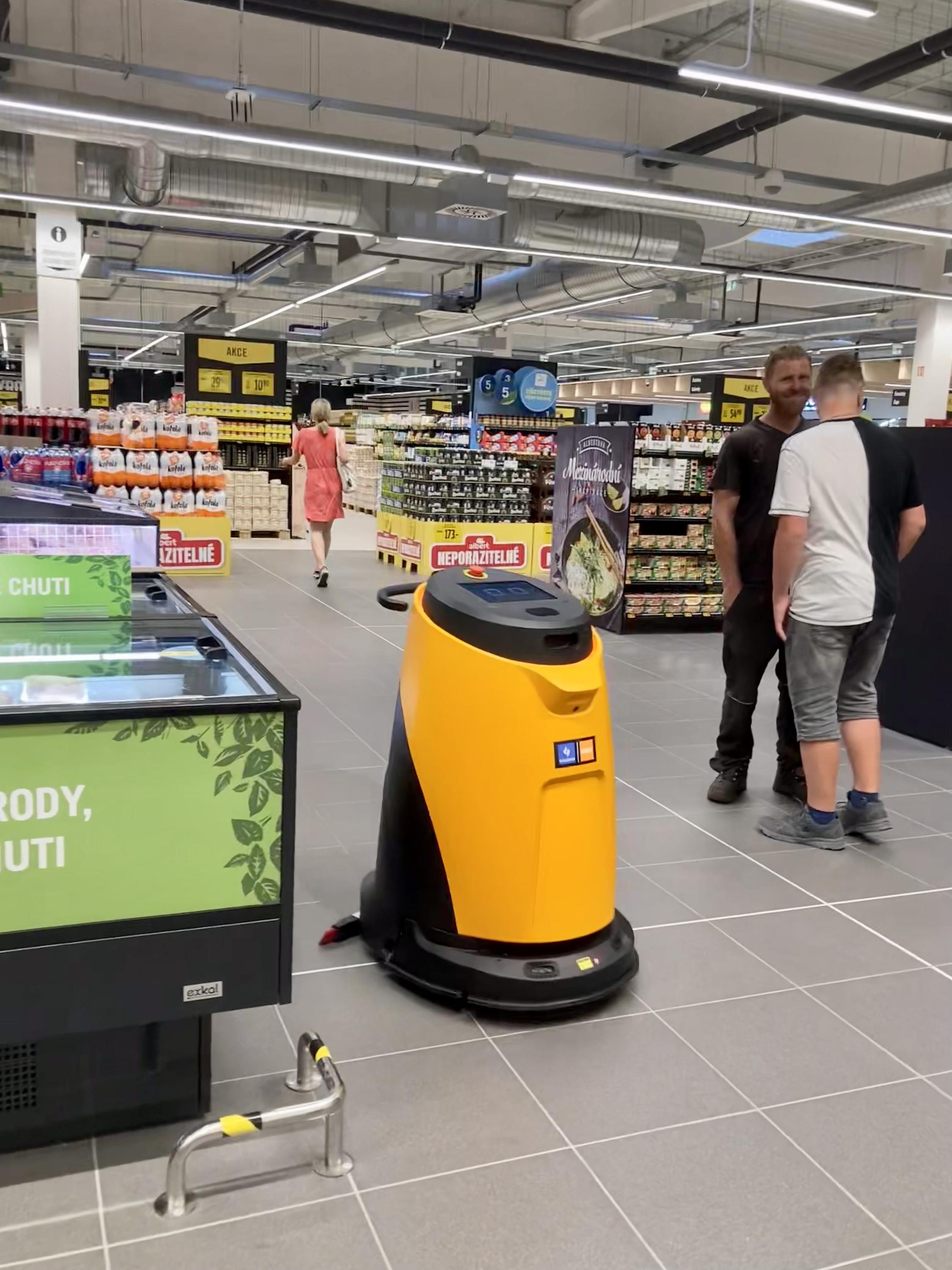 Albert Hypermarket foto 4