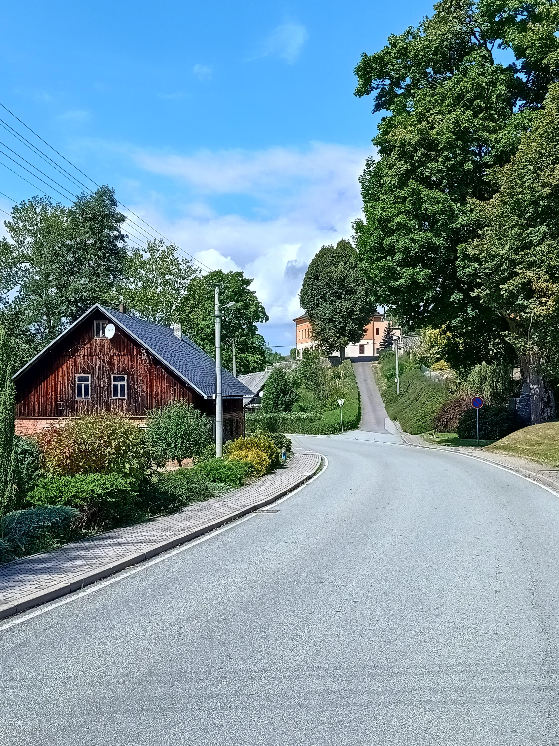 ZŠ a MŠ Pěčín foto 2