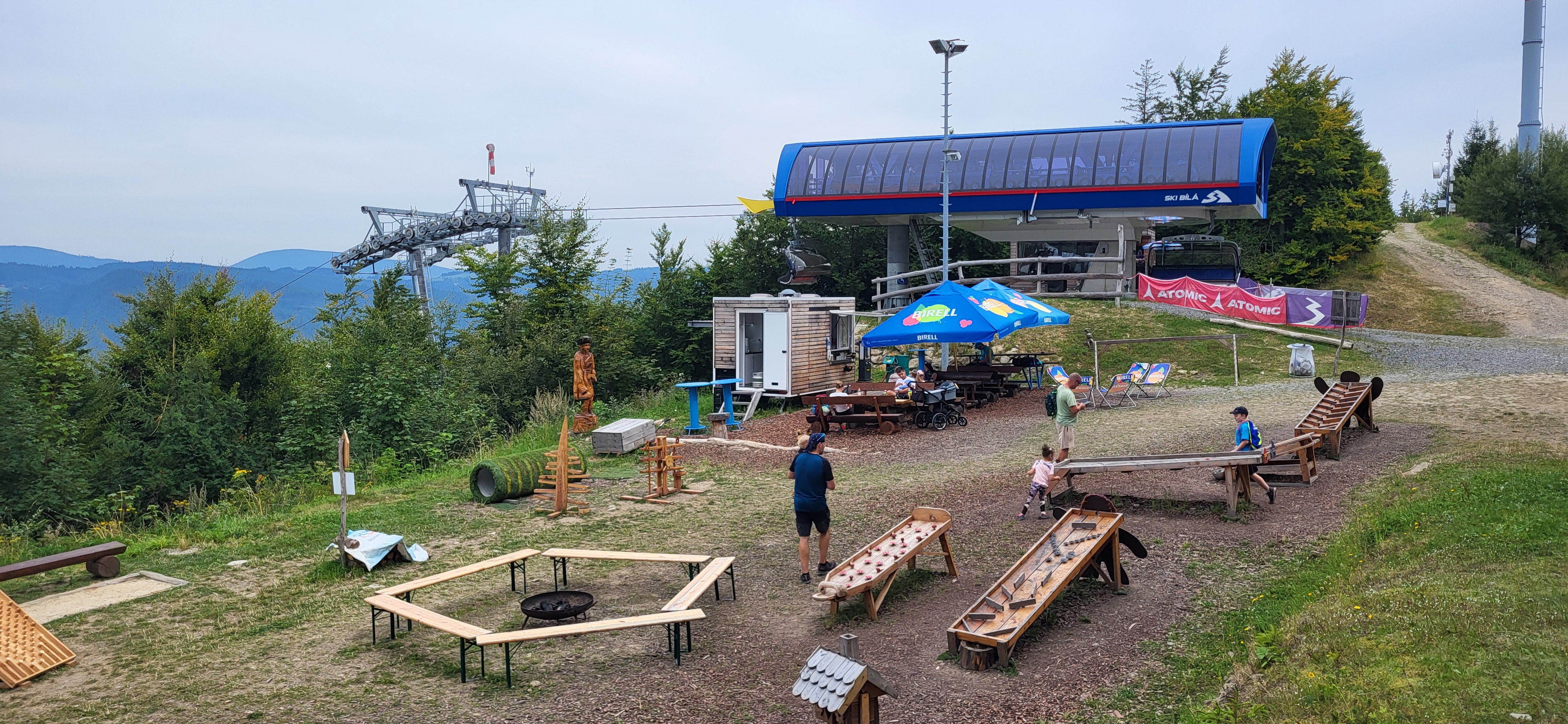 Kiosek u lanové dráhy foto 6