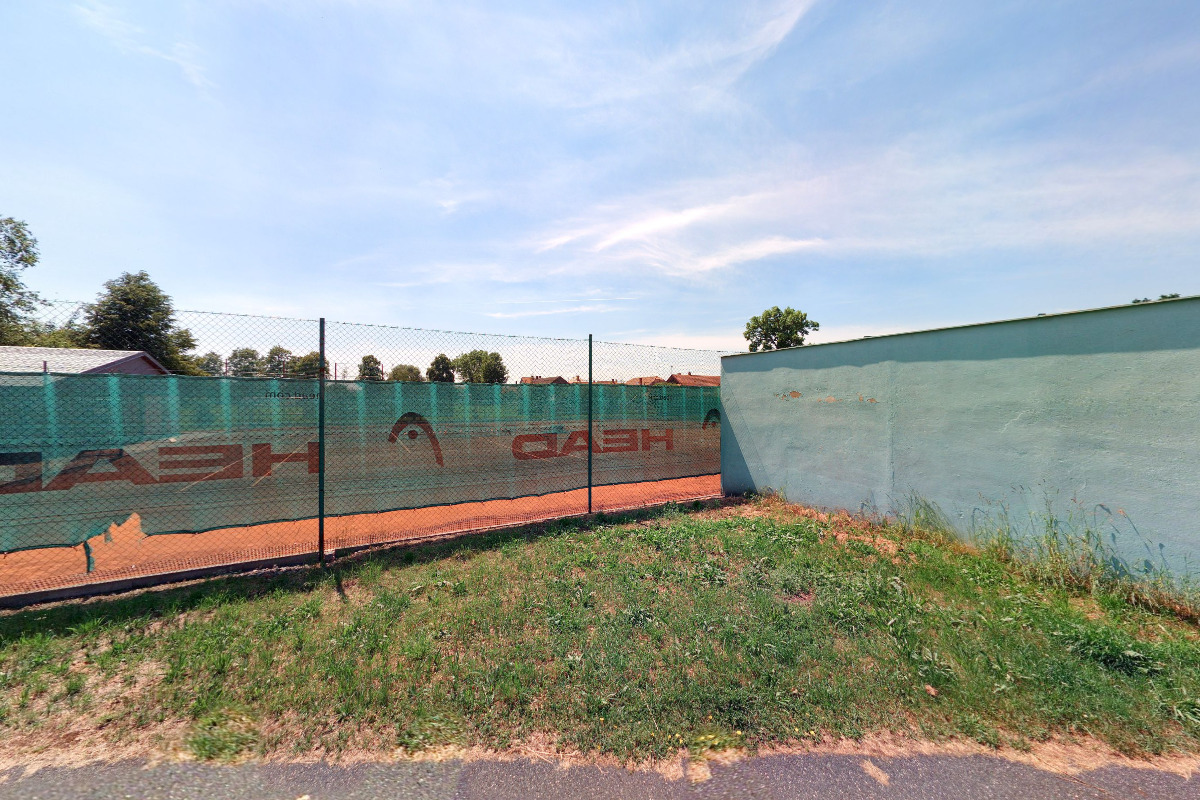 Tenisové kurty Sokoleč