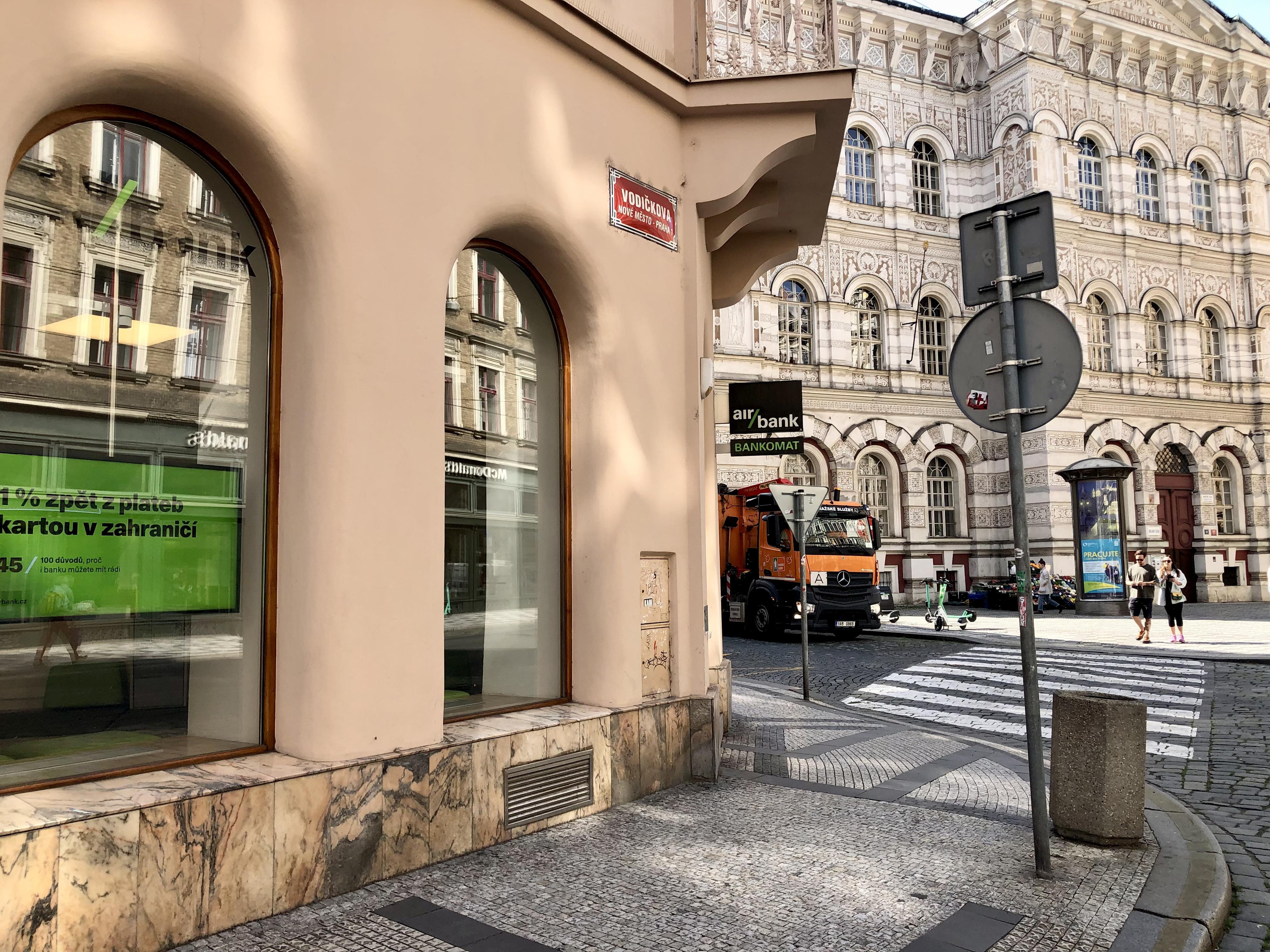Air Bank, a.s. foto 2