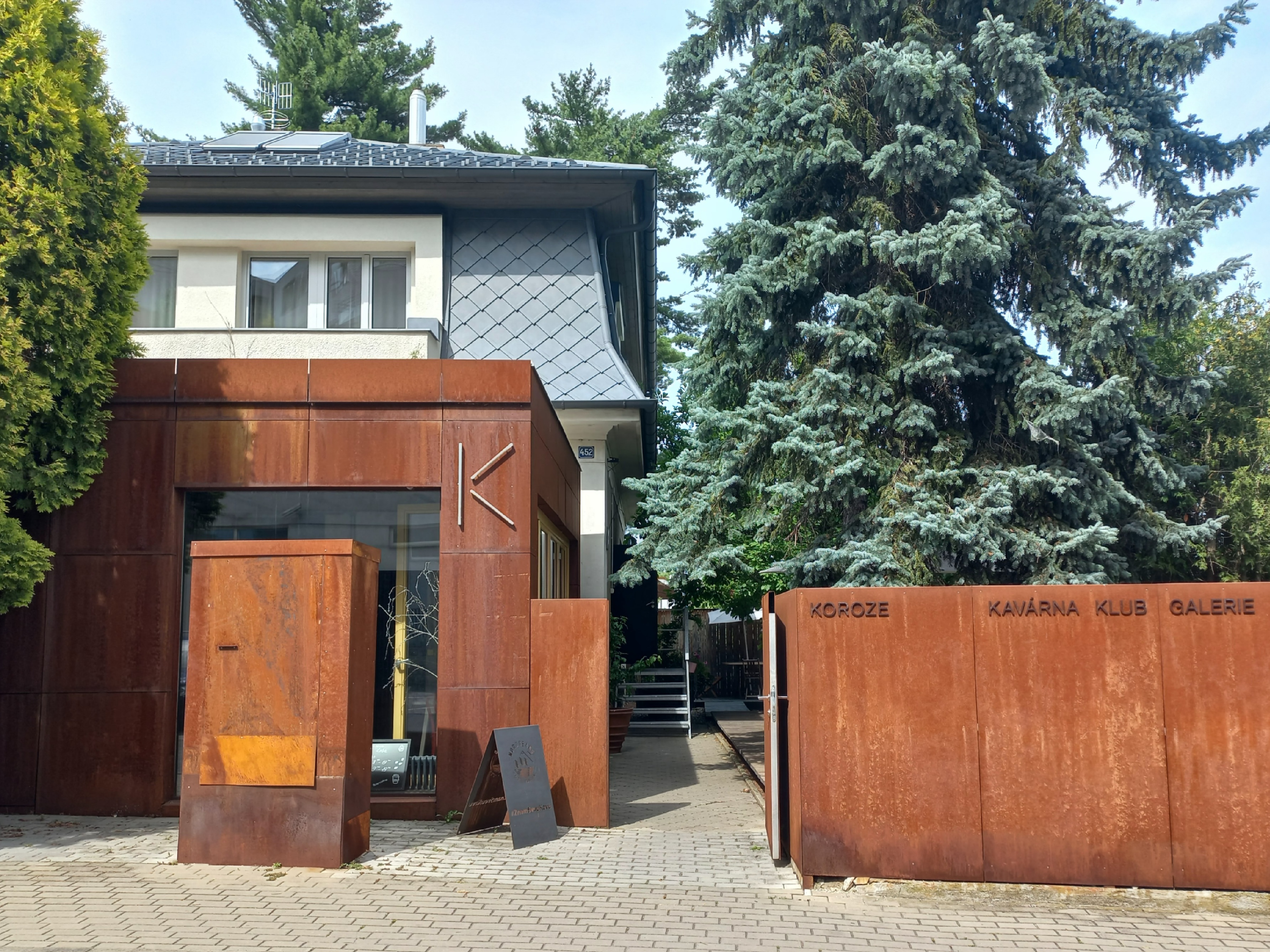 Kavárna Koroze foto 5