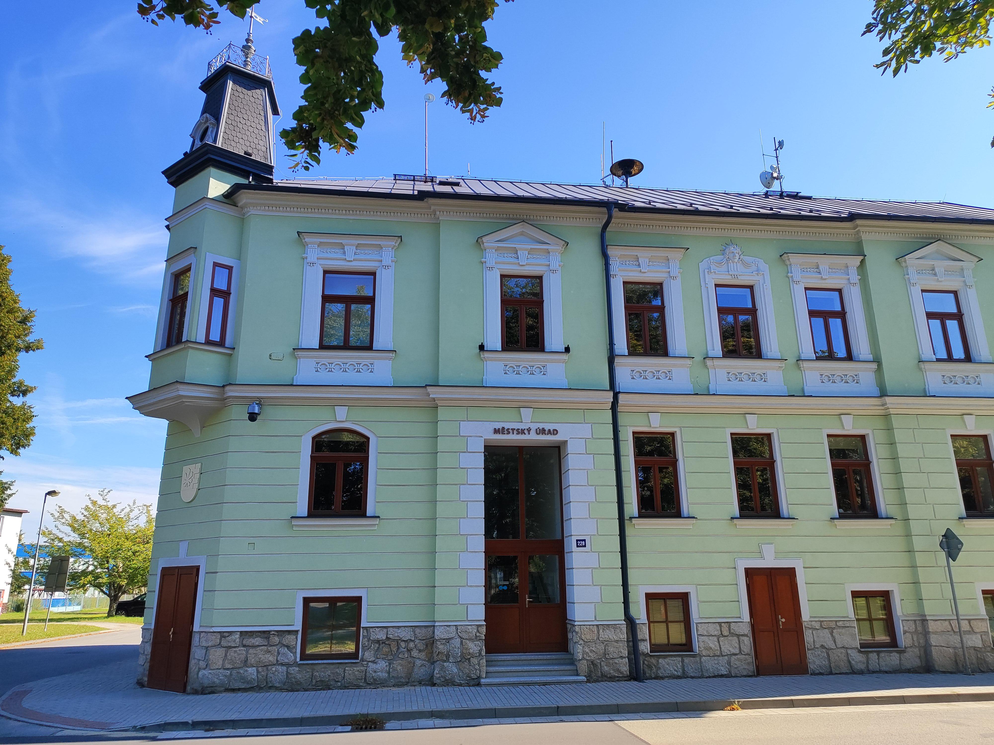 České Velenice - Městský úřad foto 5