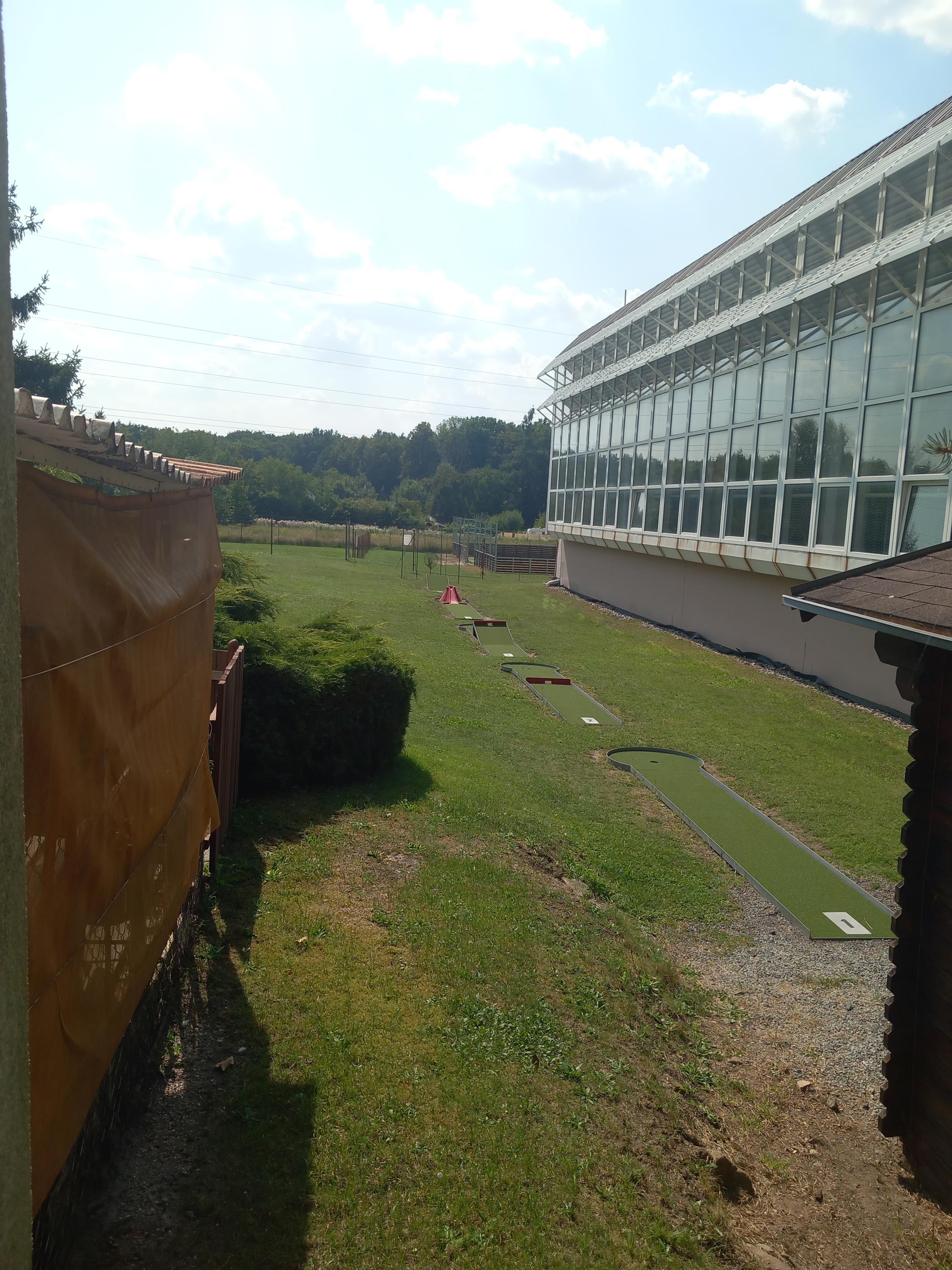 Sportovní areál Třemošnice - minigolf foto 2