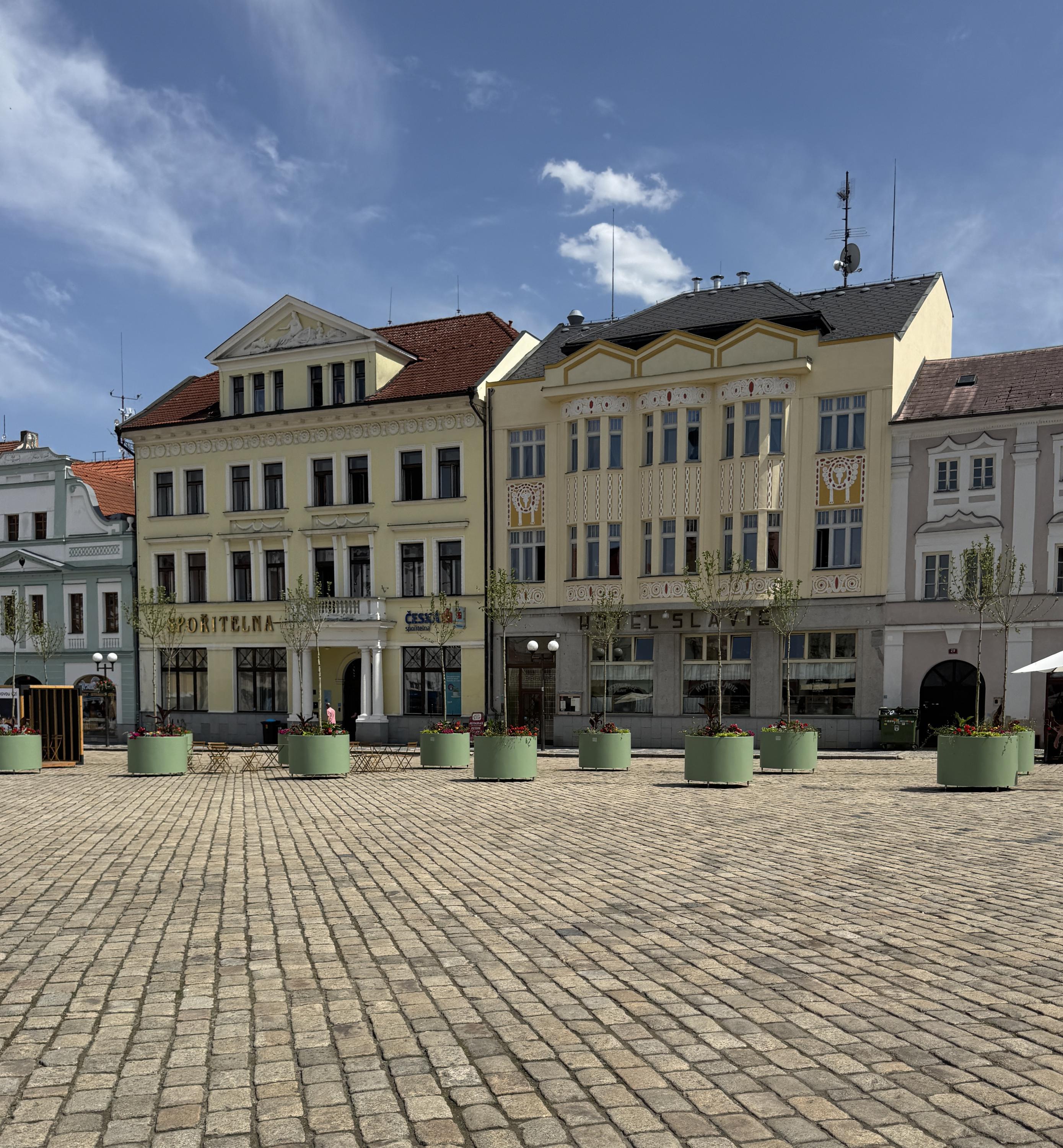 Česká spořitelna, a.s. foto 2