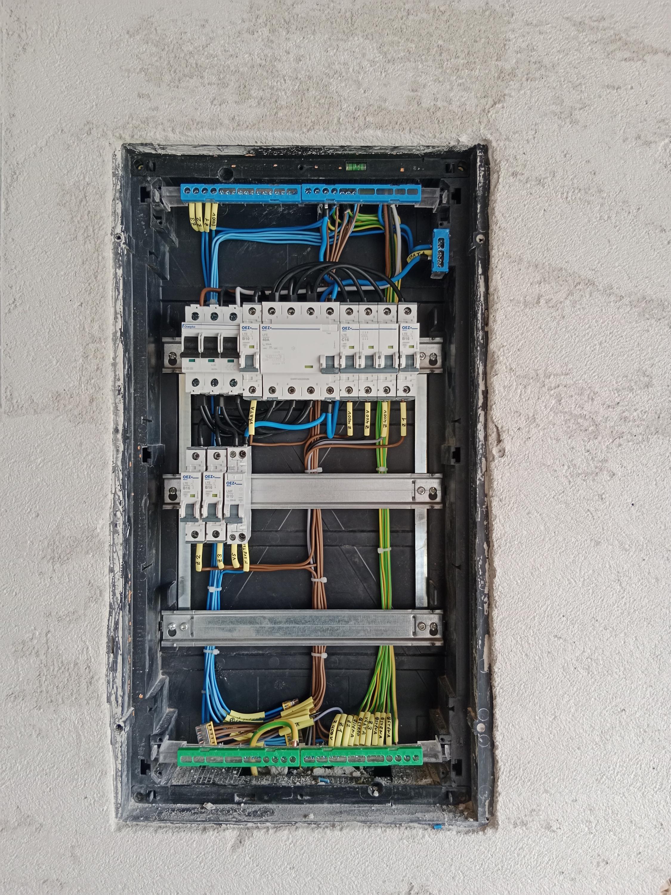 Elektroinstalace Juza foto 3