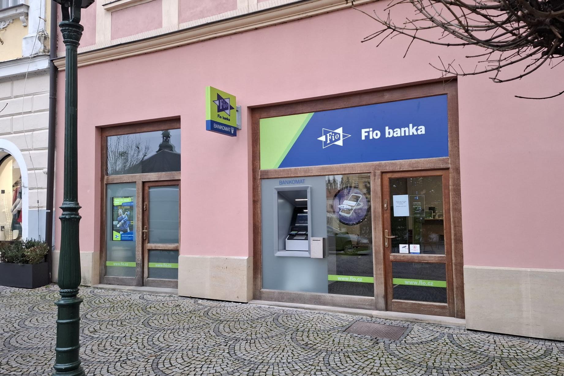 Fio banka - bankomat i vkladomat