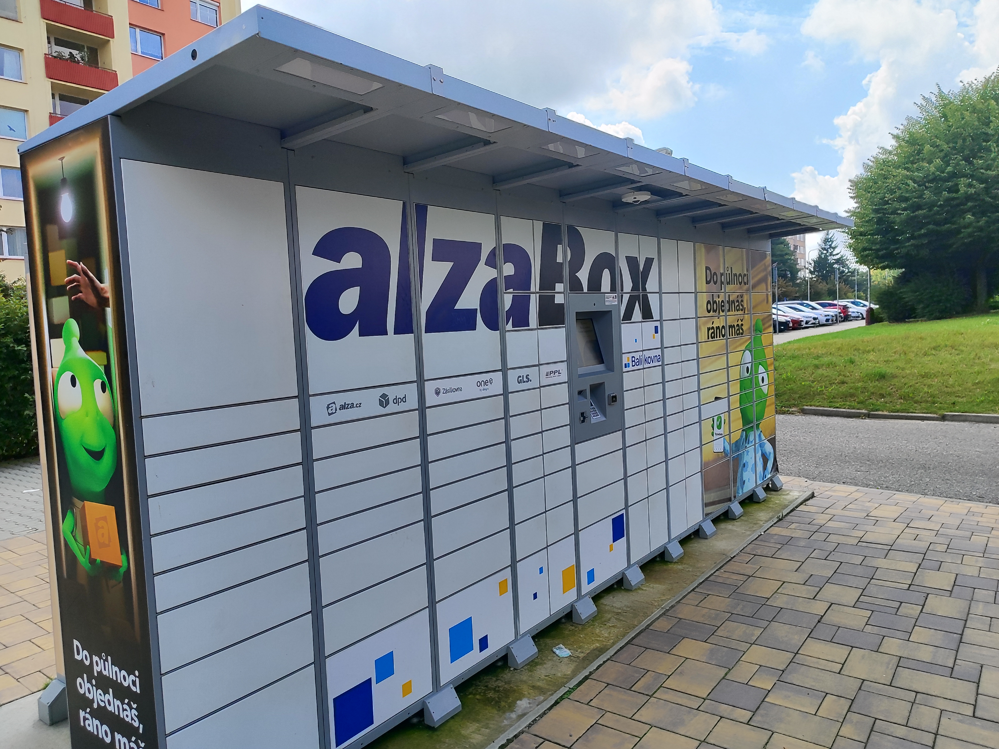AlzaBox