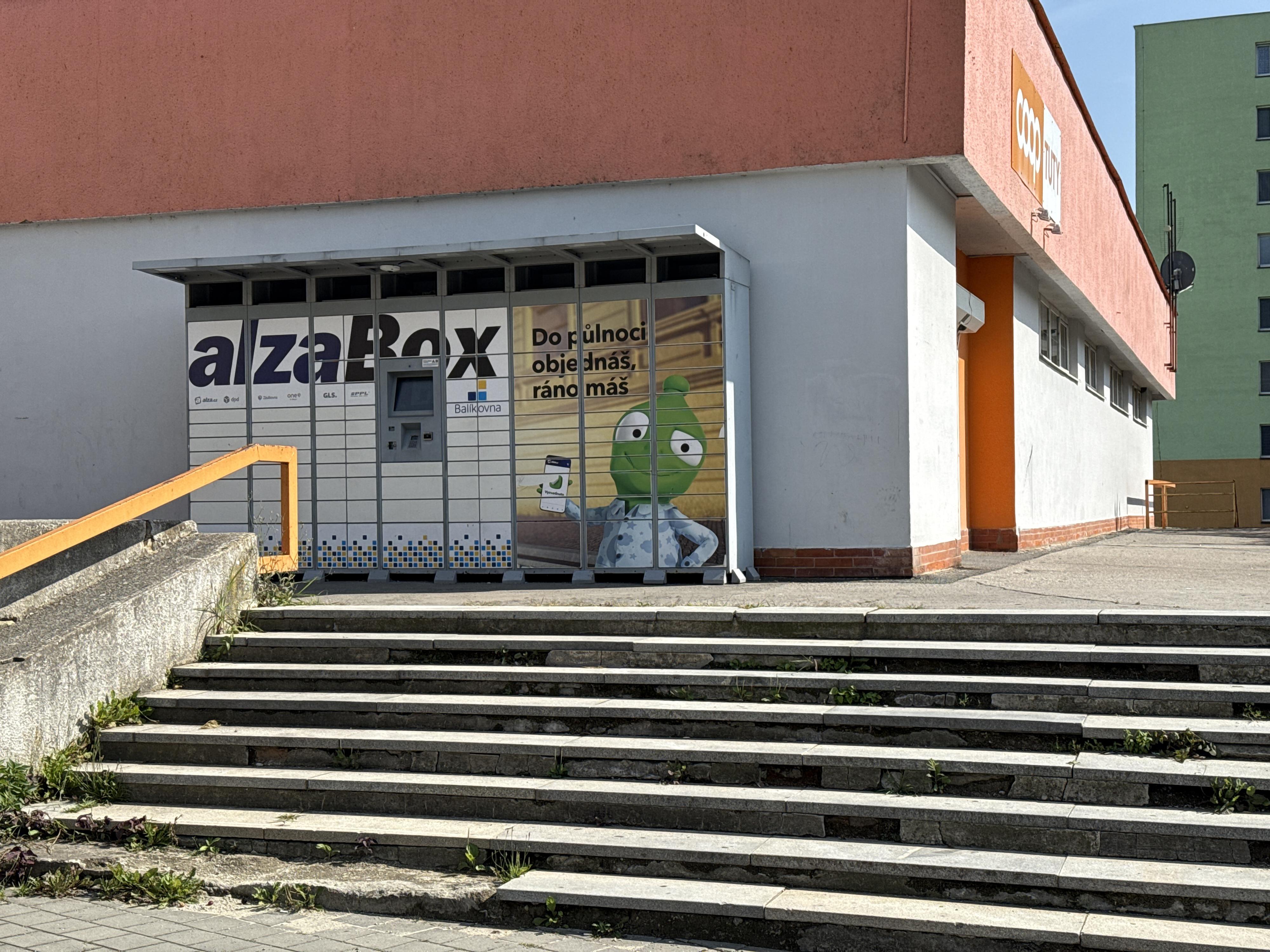 AlzaBox