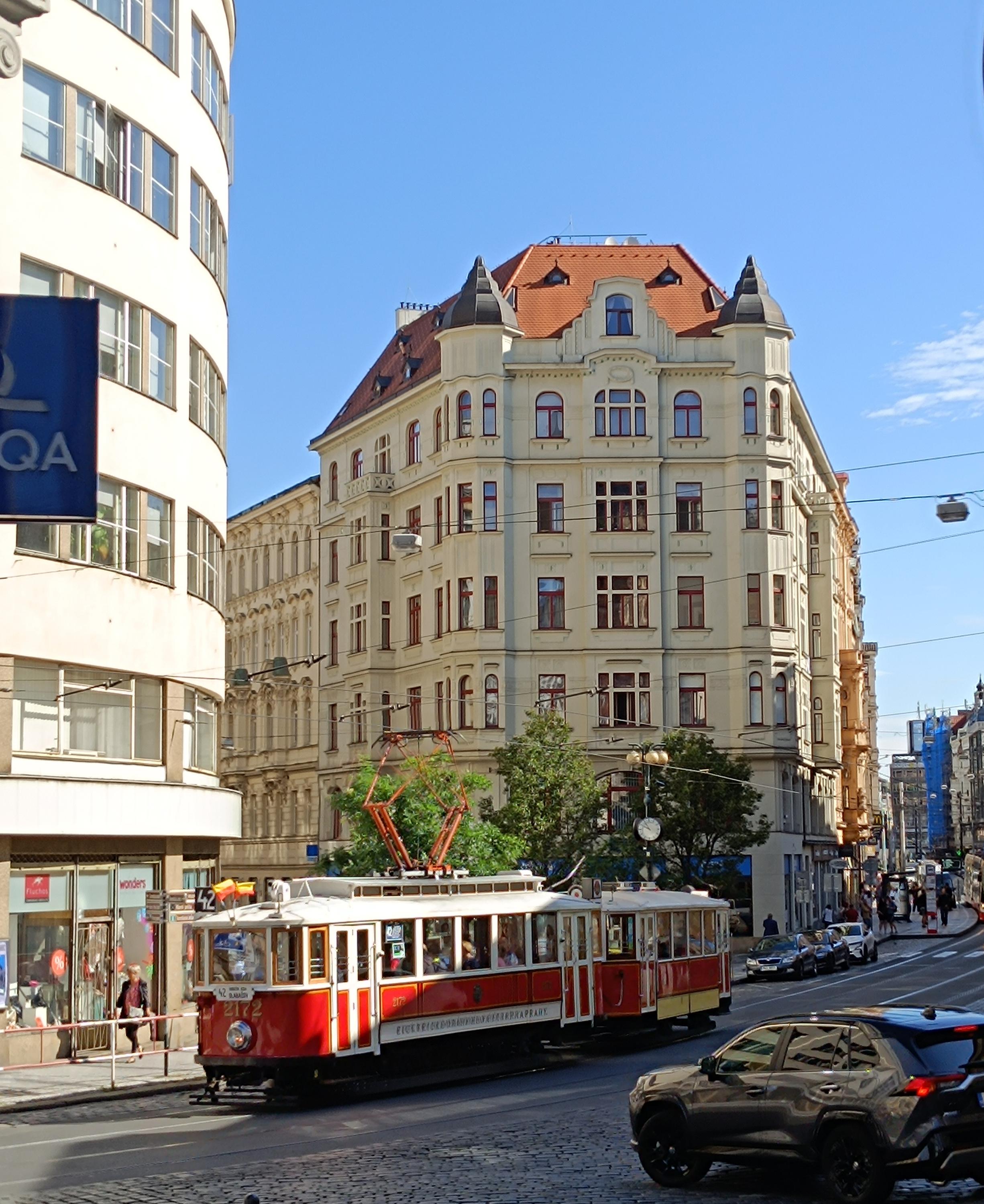 Česká spořitelna, a.s. foto 5