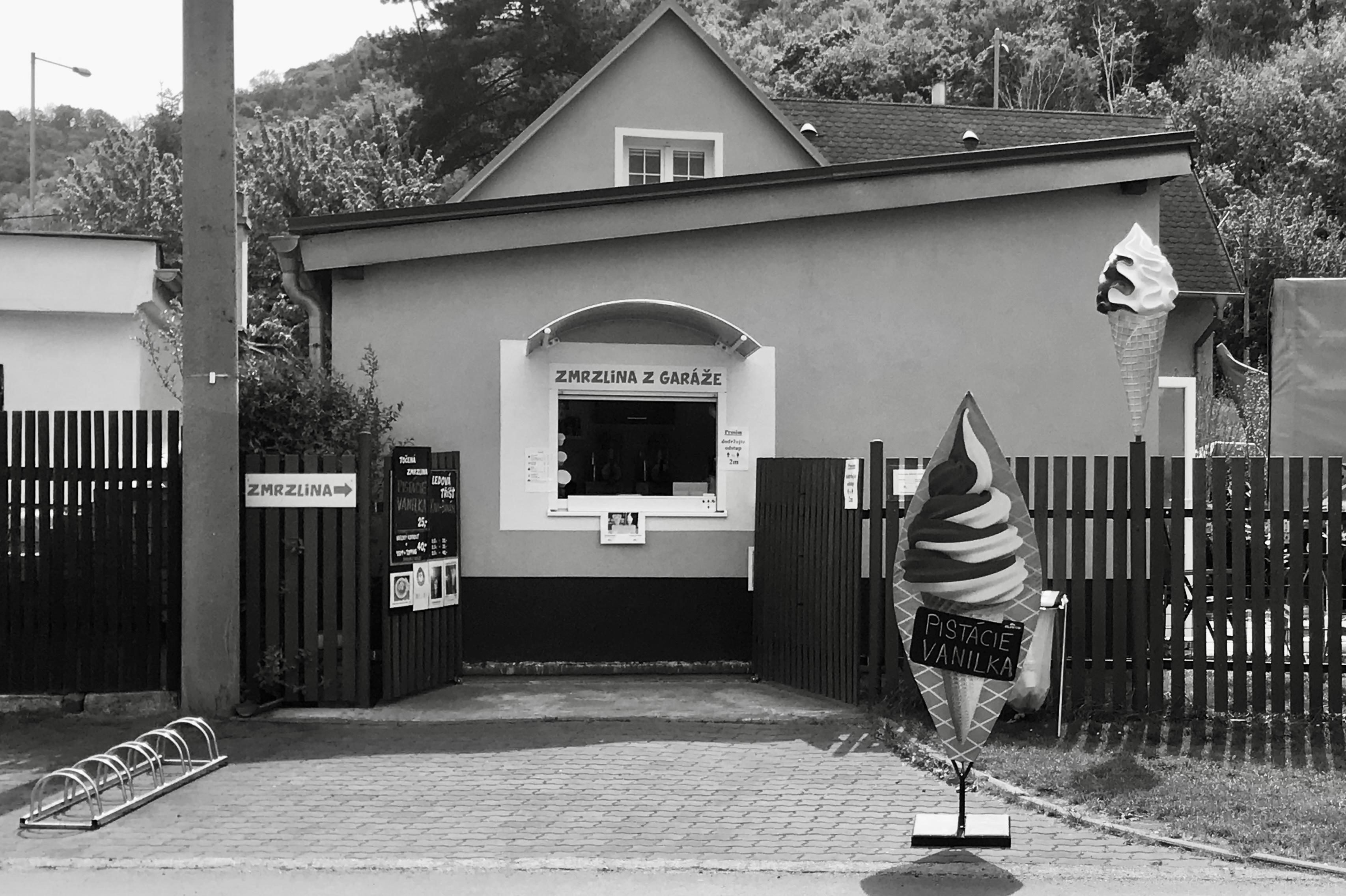 Zmrzlina z garáže