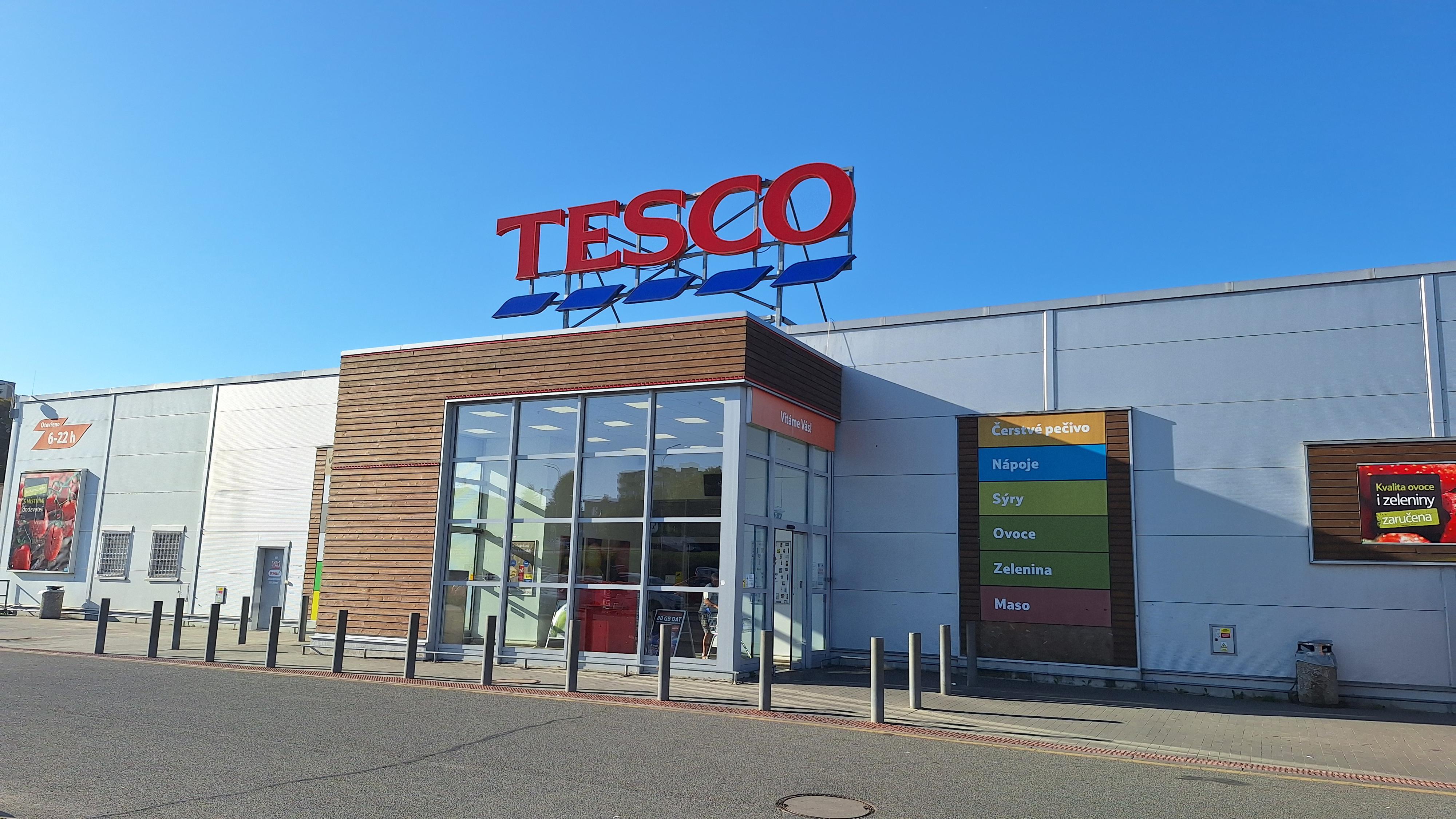 Tesco foto 2
