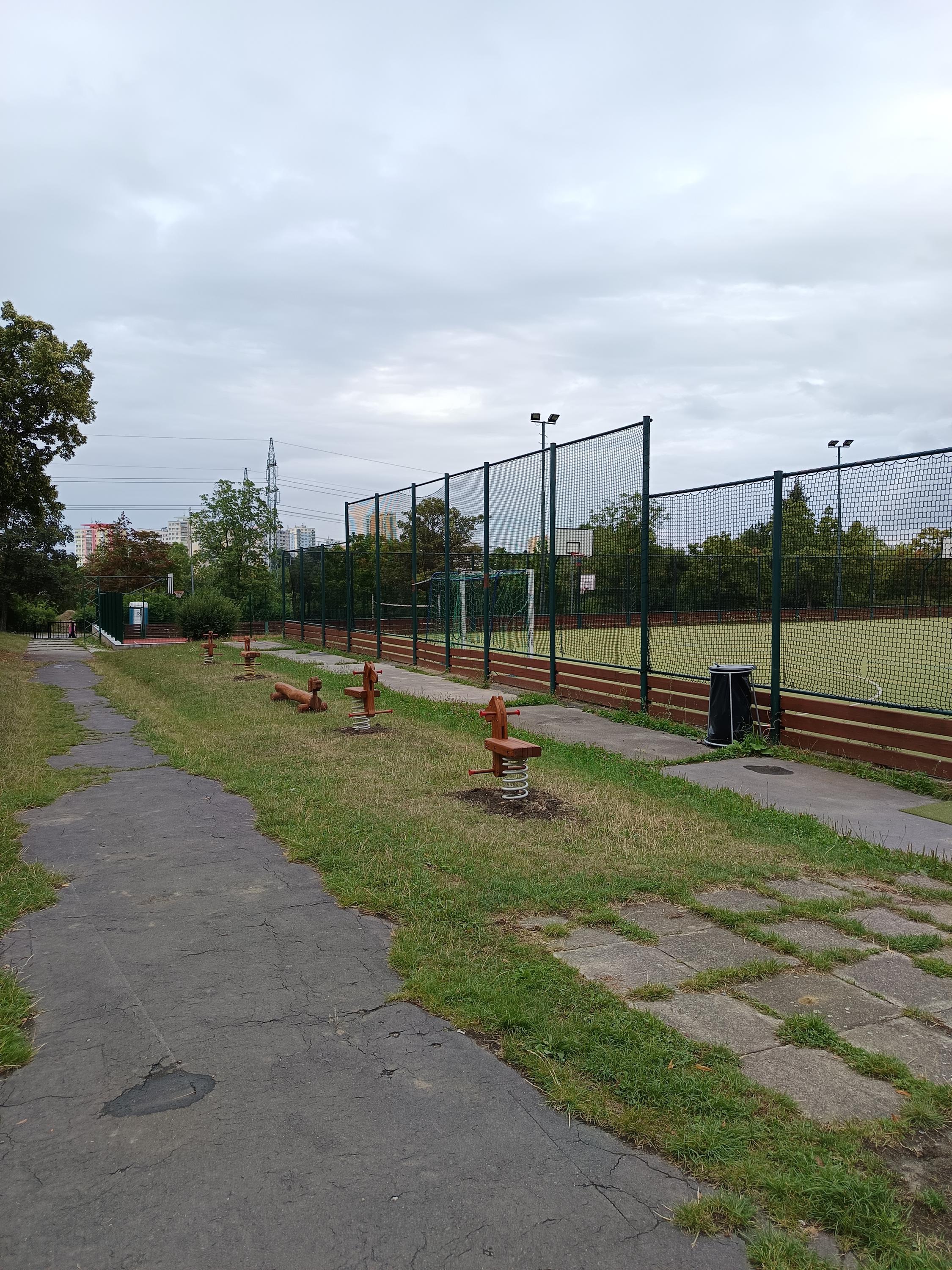 ZŠ Na Chodovci foto 3