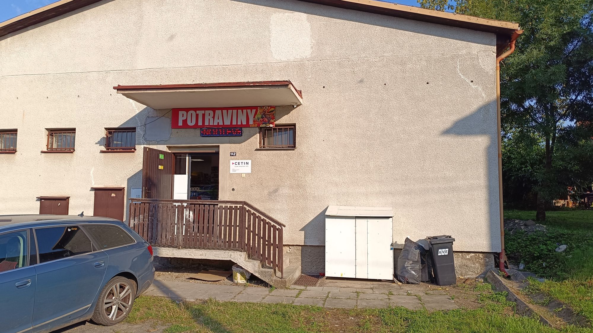 Potraviny Nebužely foto 2