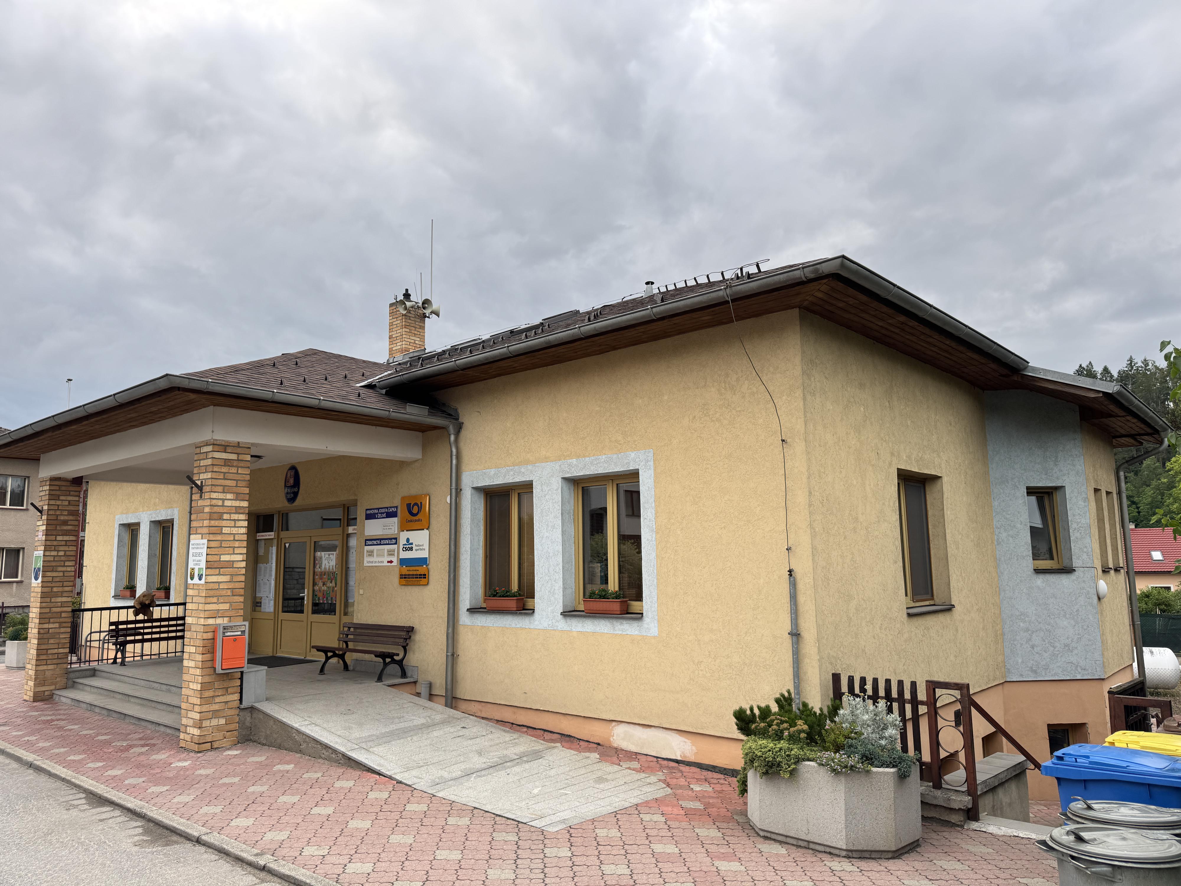 Želiv - obecní úřad foto 5