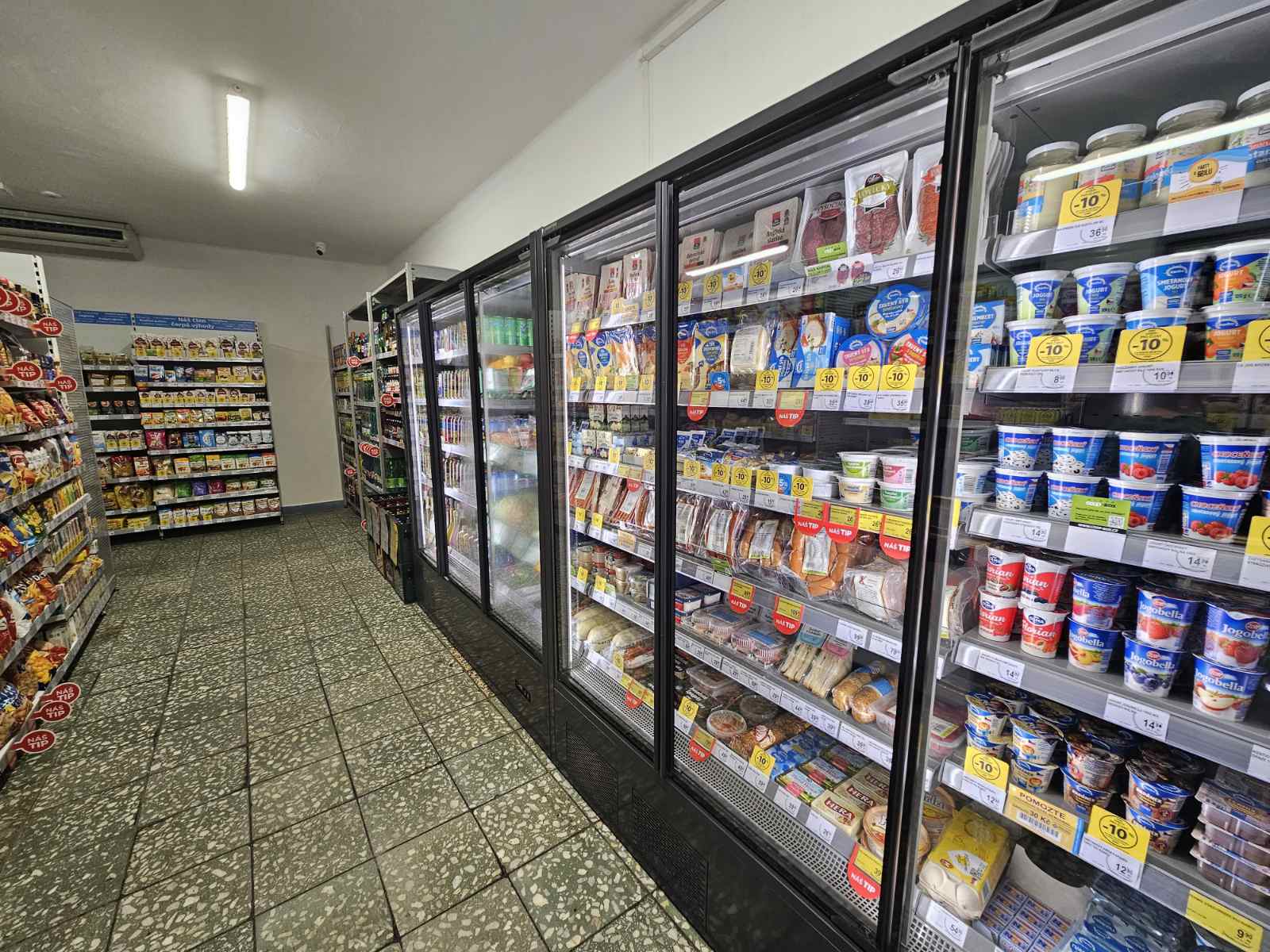KONZUM 24/7 foto 4