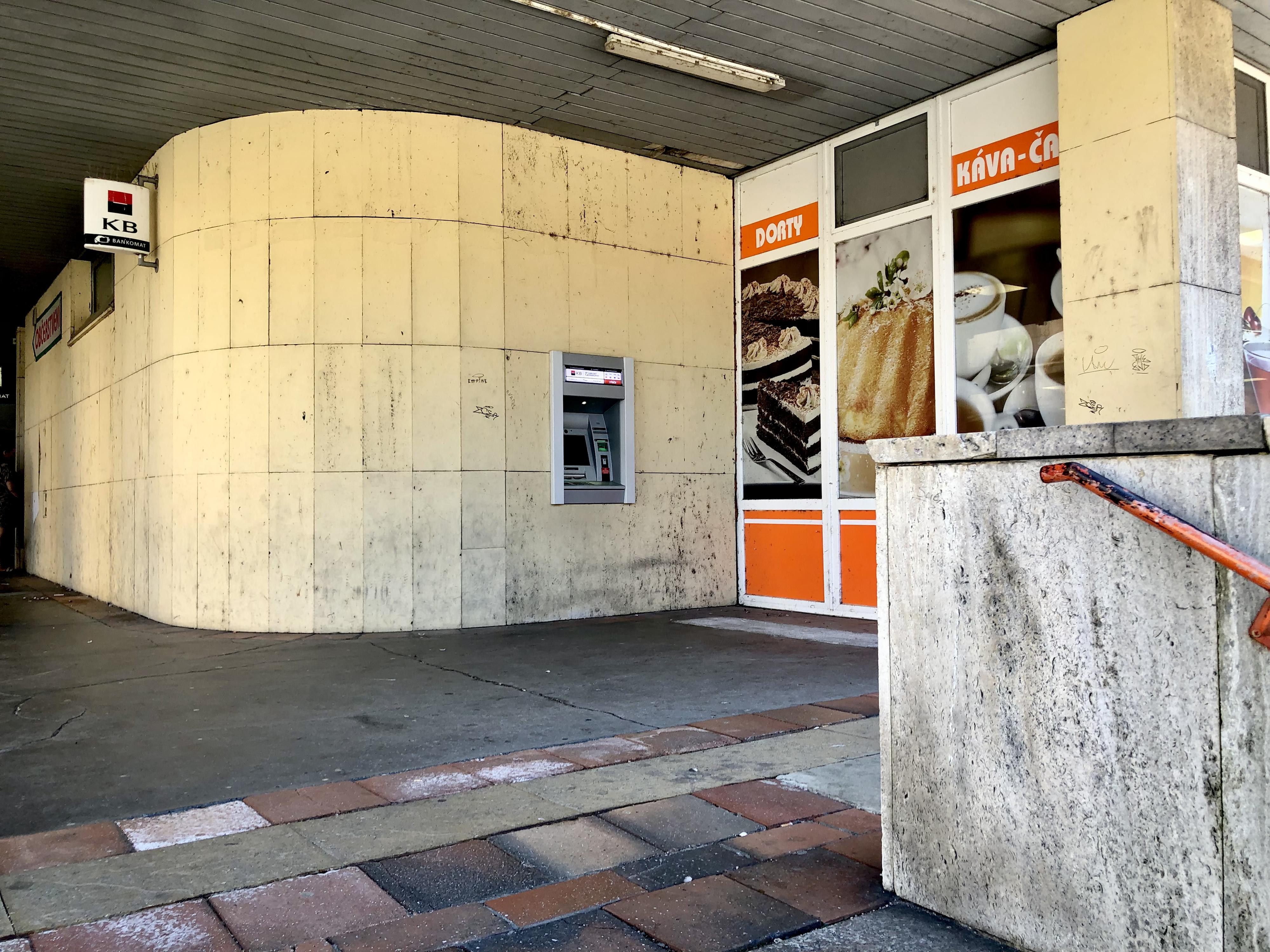 Bankomat Komerční banky foto 3