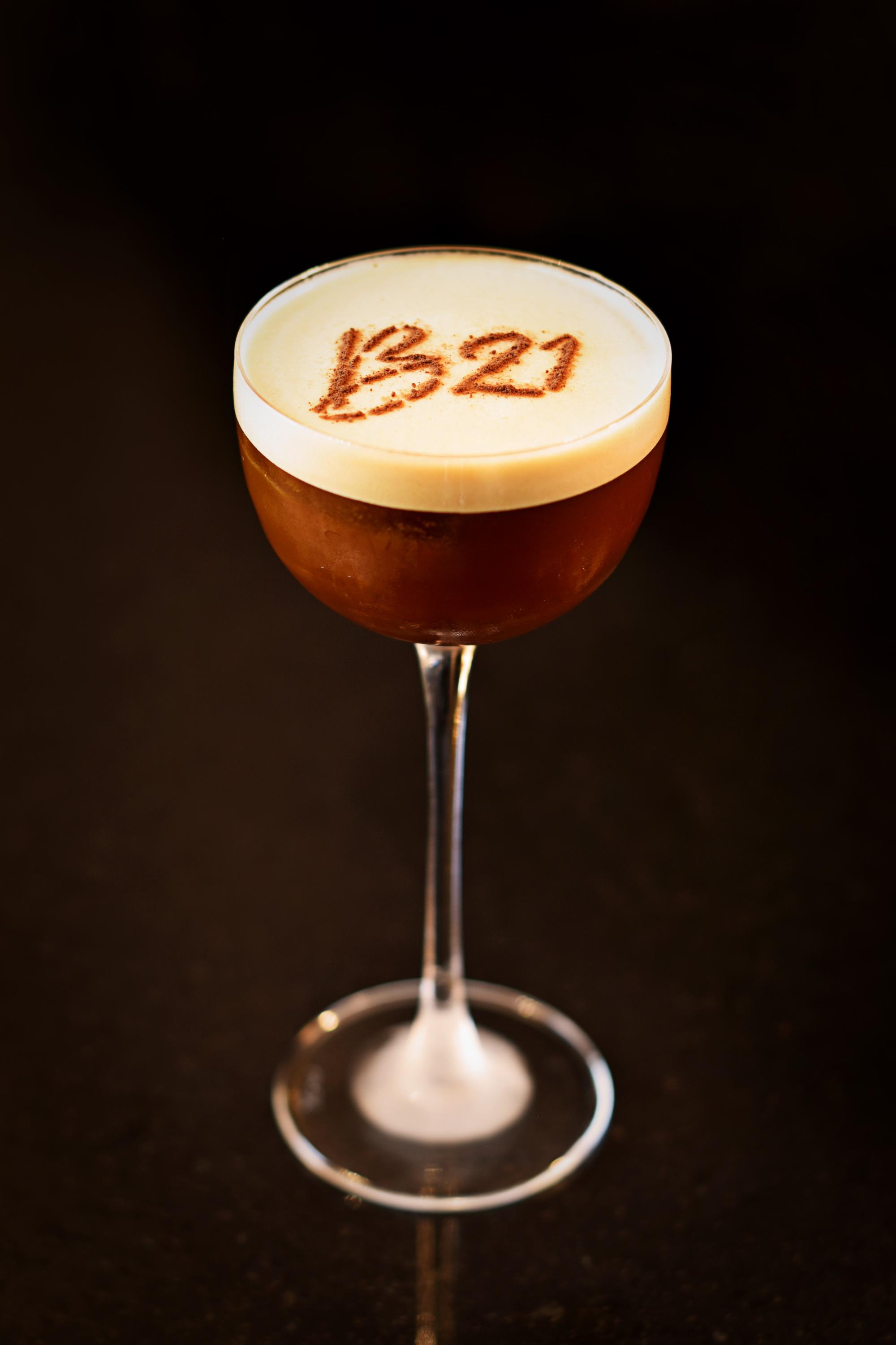B21 Cocktail Bar foto 4