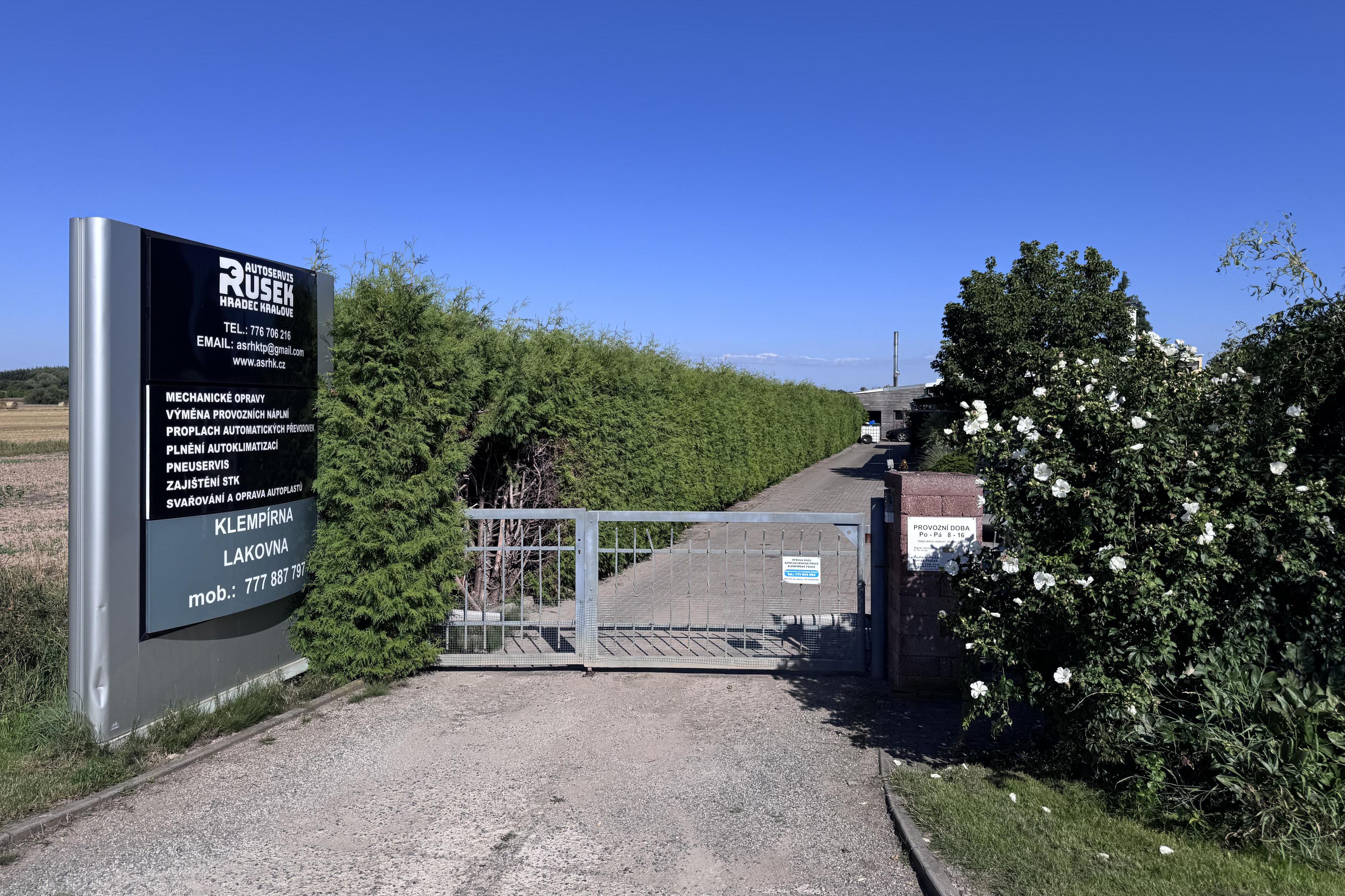 Autolakovna a autoklempířství Rusek