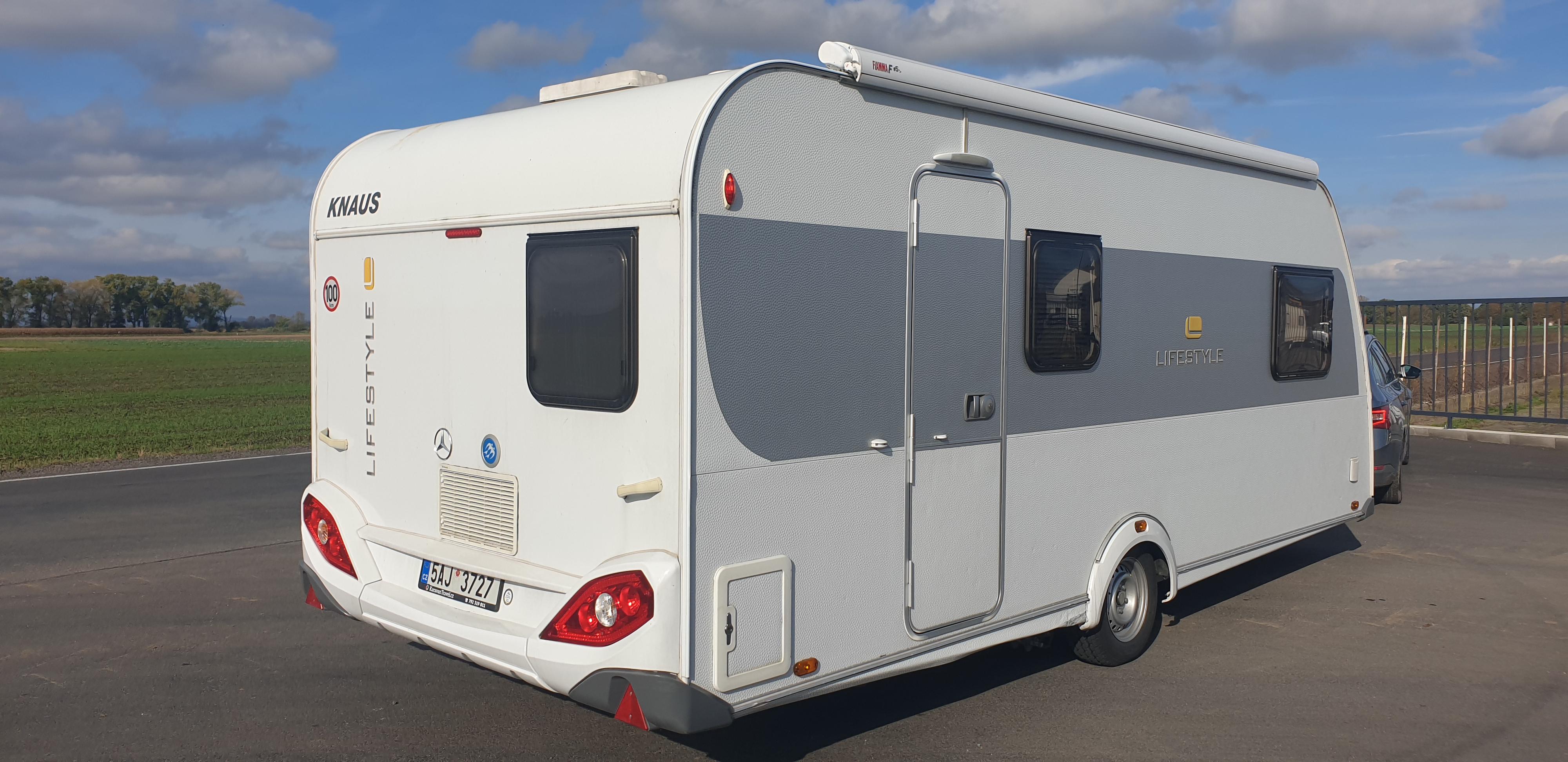 Karavan-su foto 3