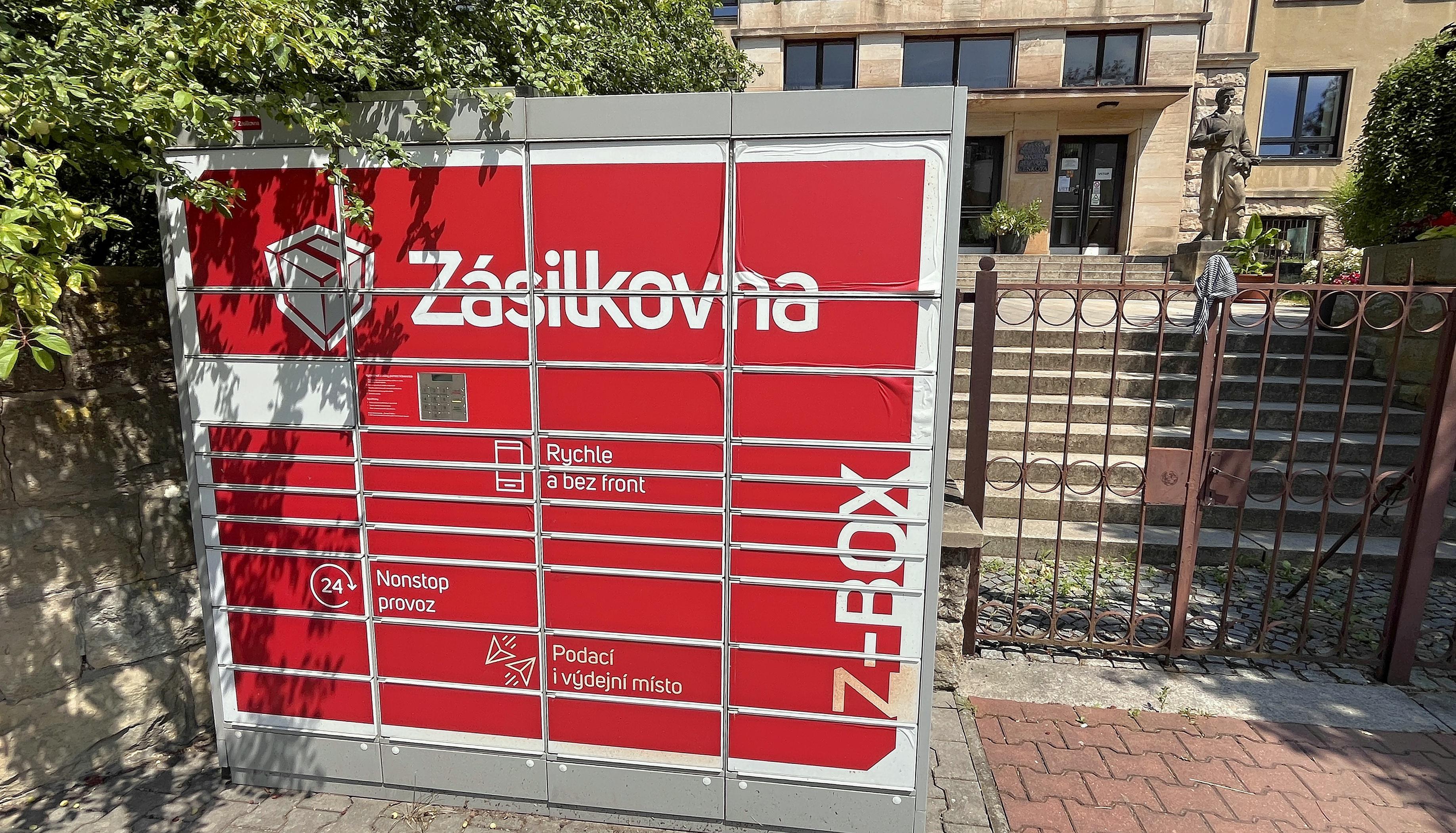 Z-BOX