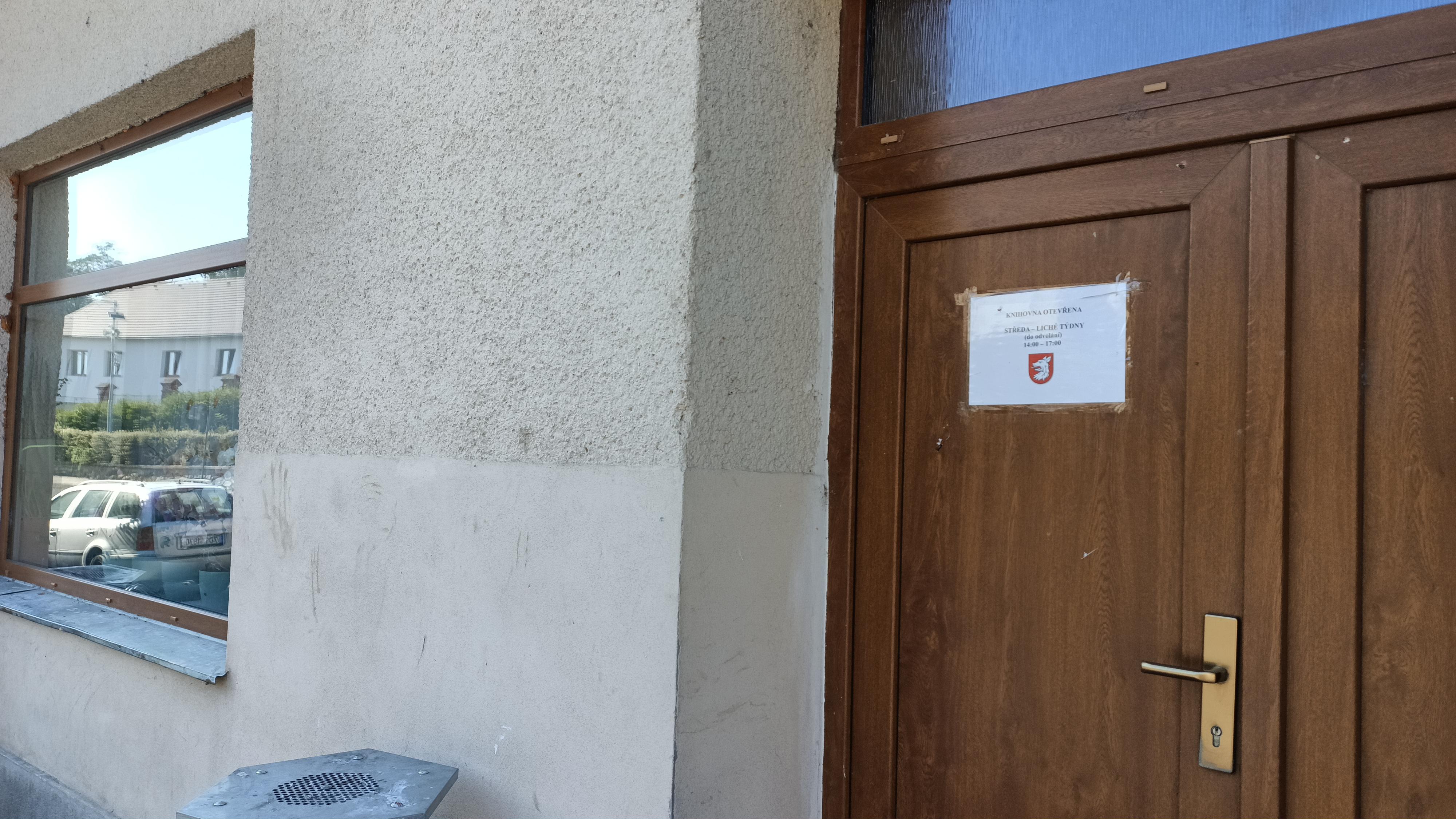 Městská knihovna Štěkeň foto 1