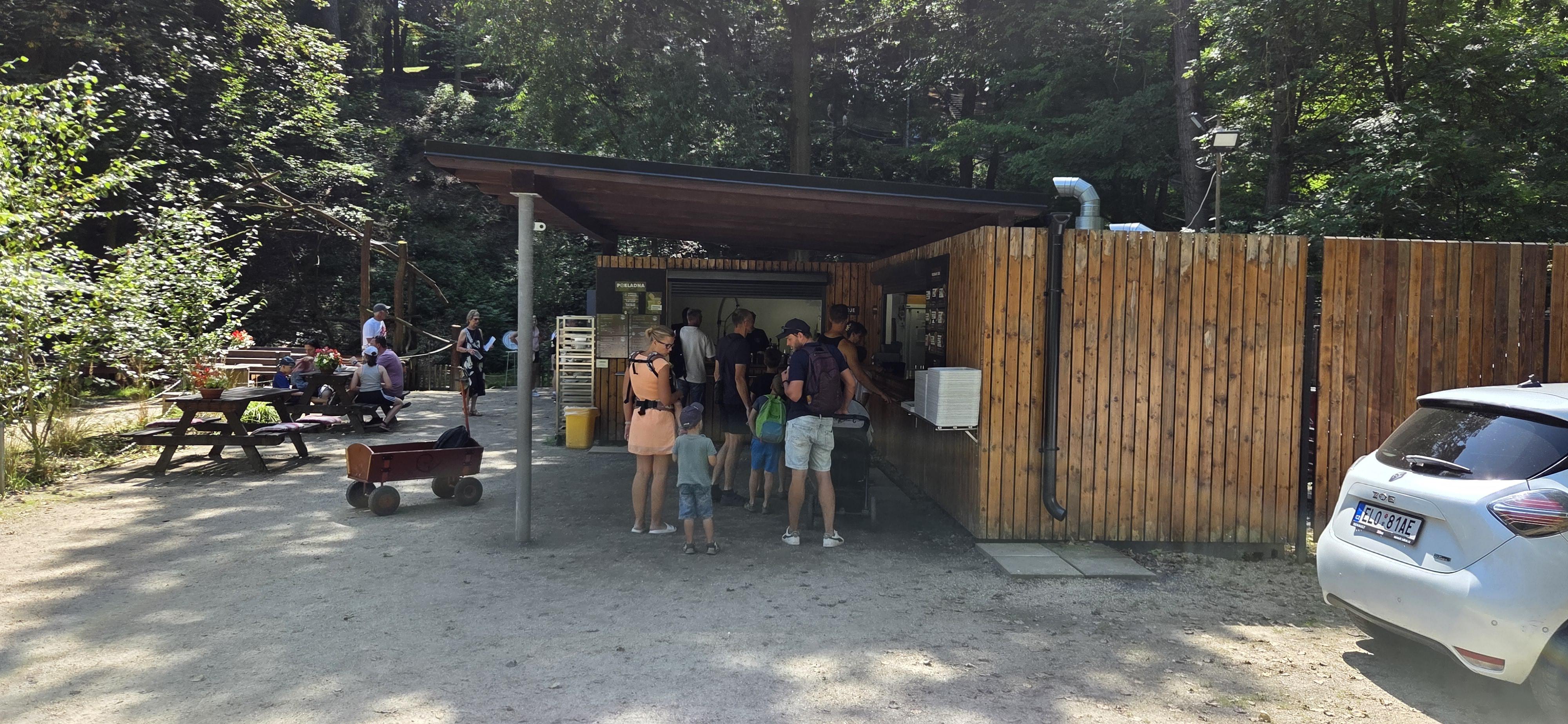 Občerstvení U dravců foto 3