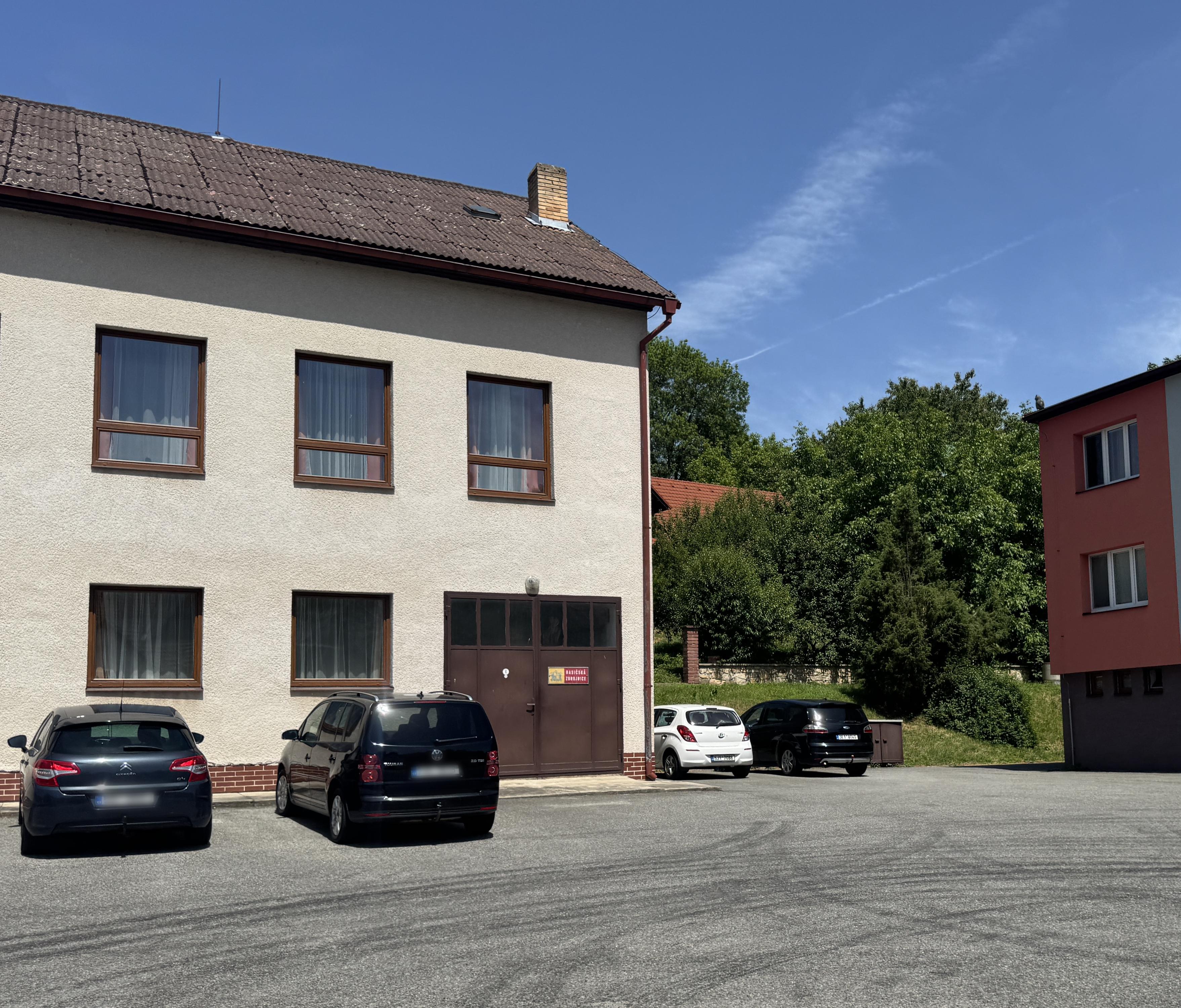 Krasíkovice - obecní úřad foto 1