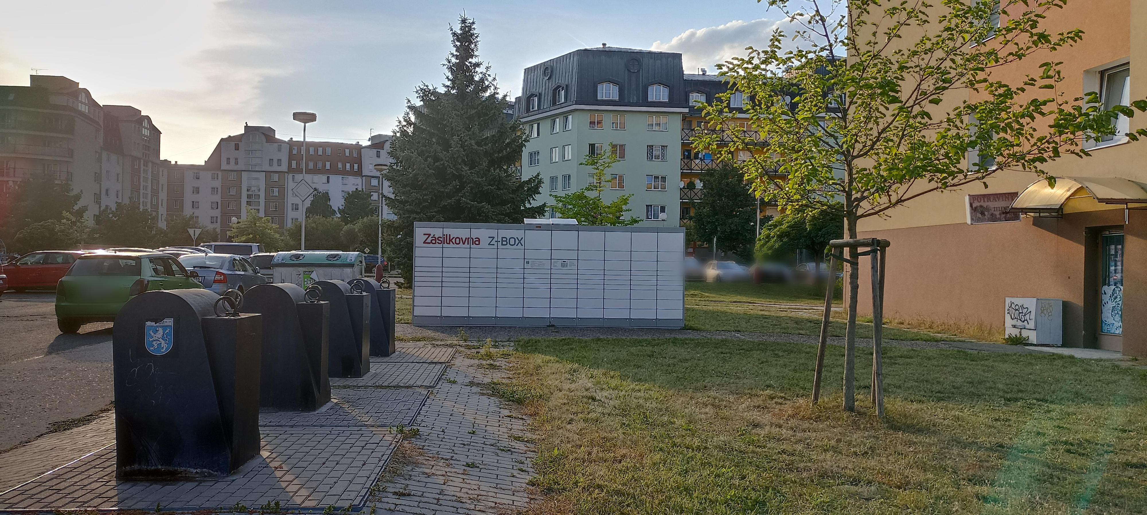Z-BOX foto 1