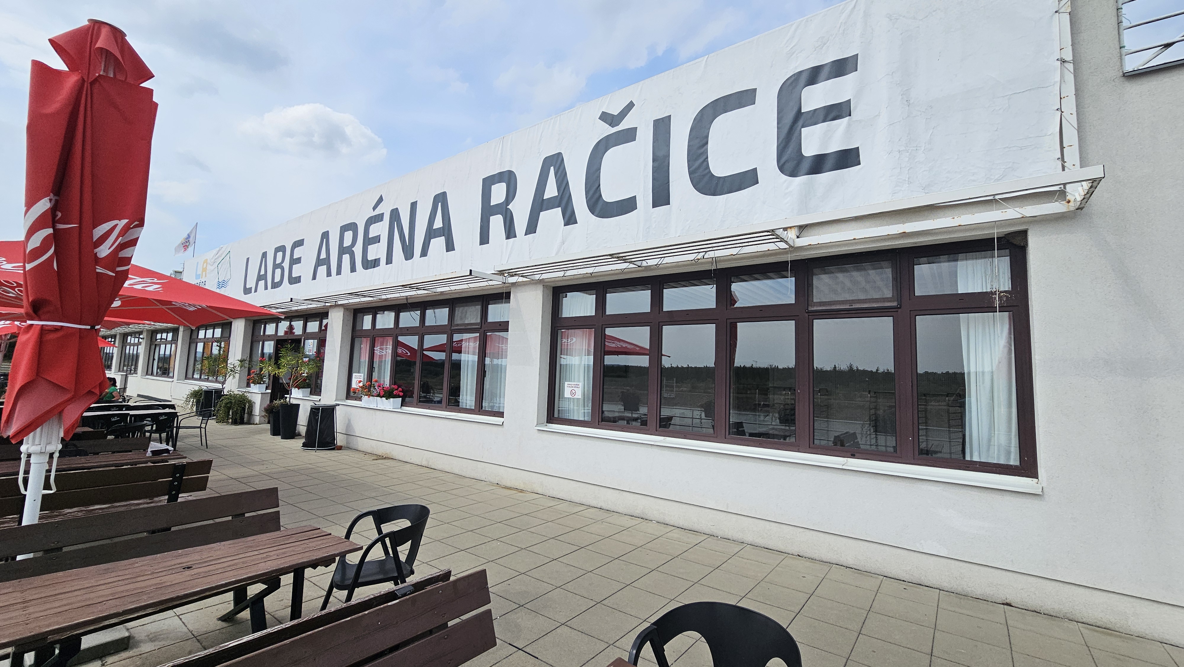 Restaurace Labe aréna foto 5
