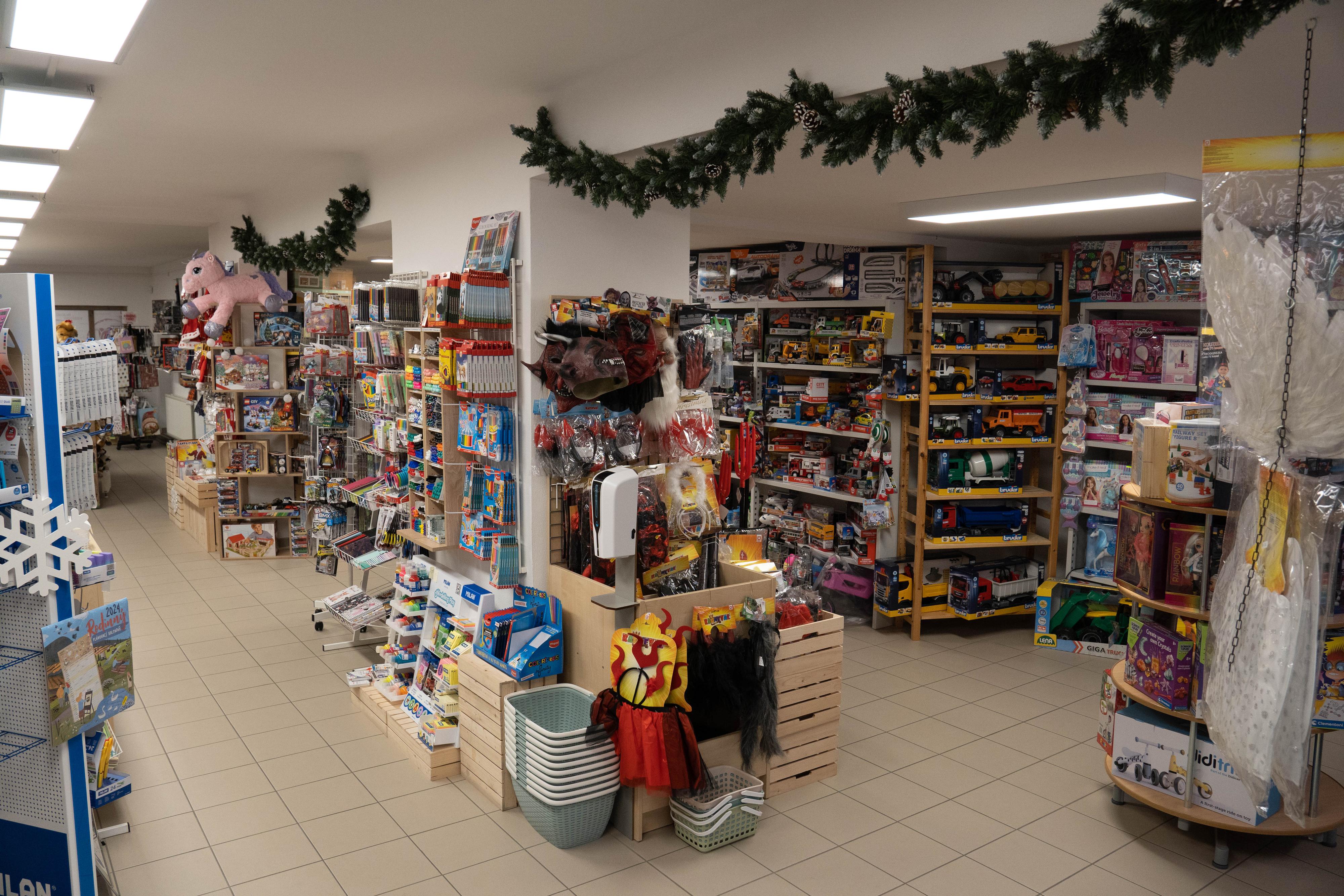 Papírnictví a hračky Nýřany foto 2