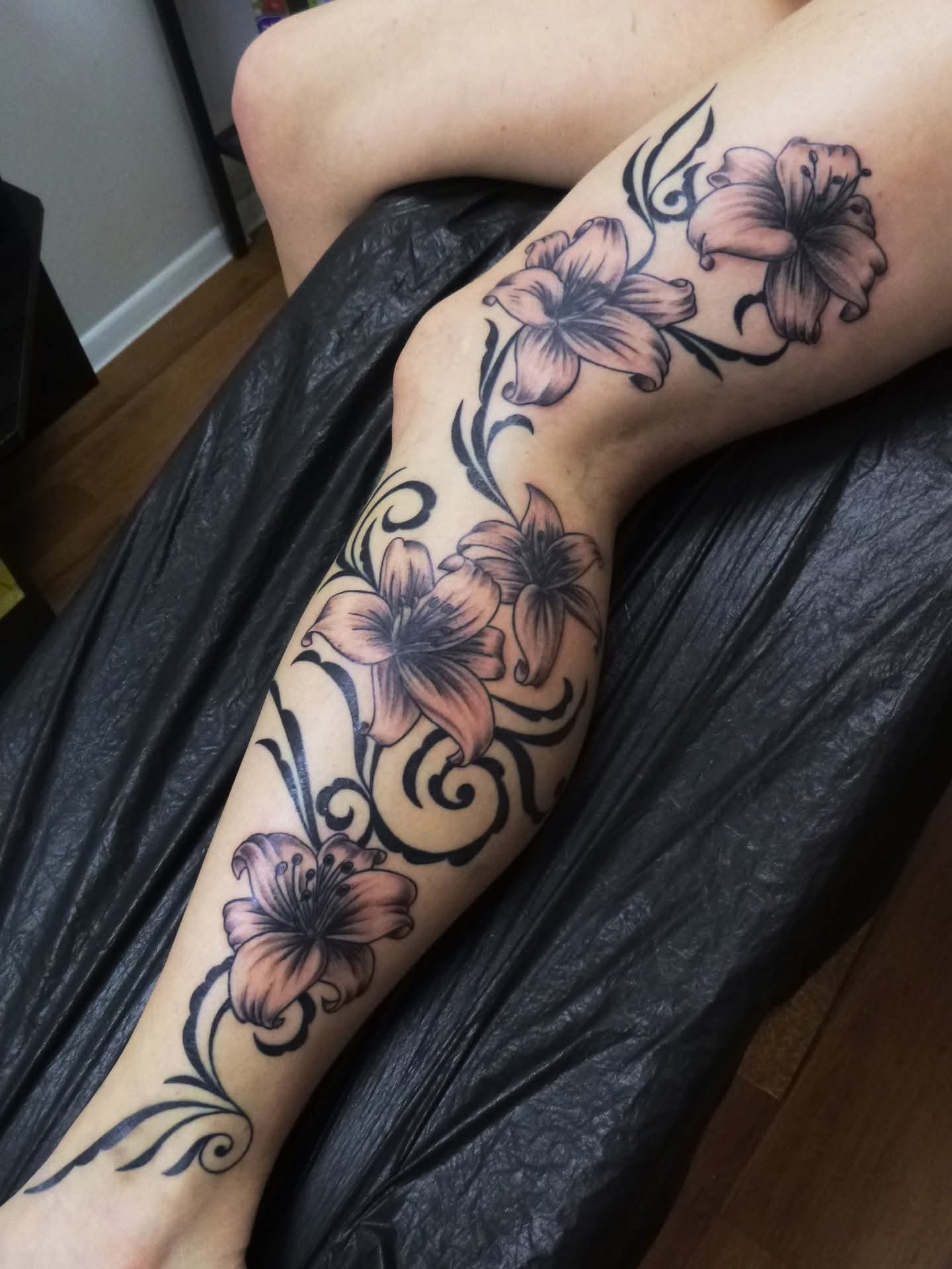 SCARZONE Massage - tattoo alf foto 5