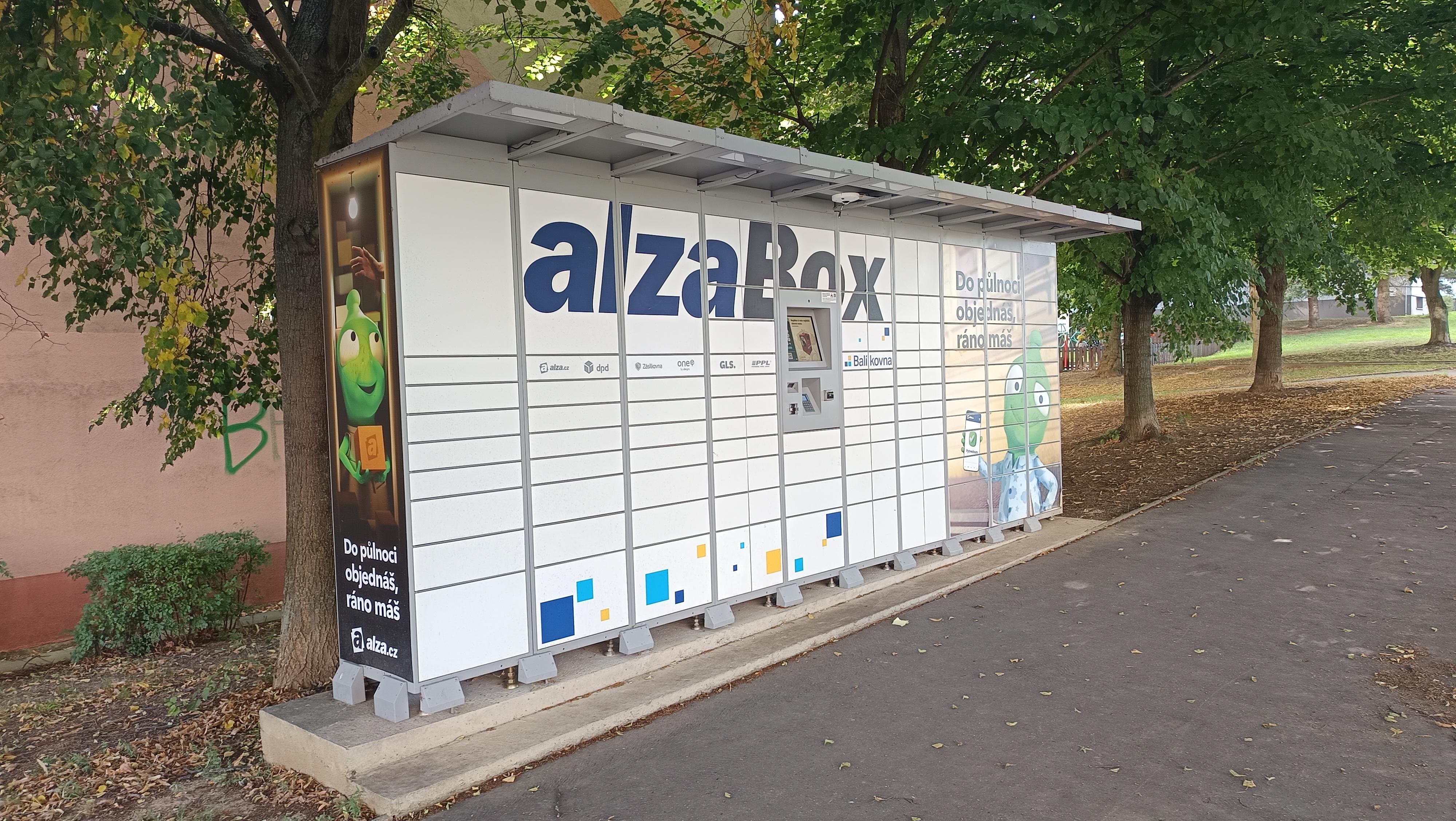 AlzaBox foto 2