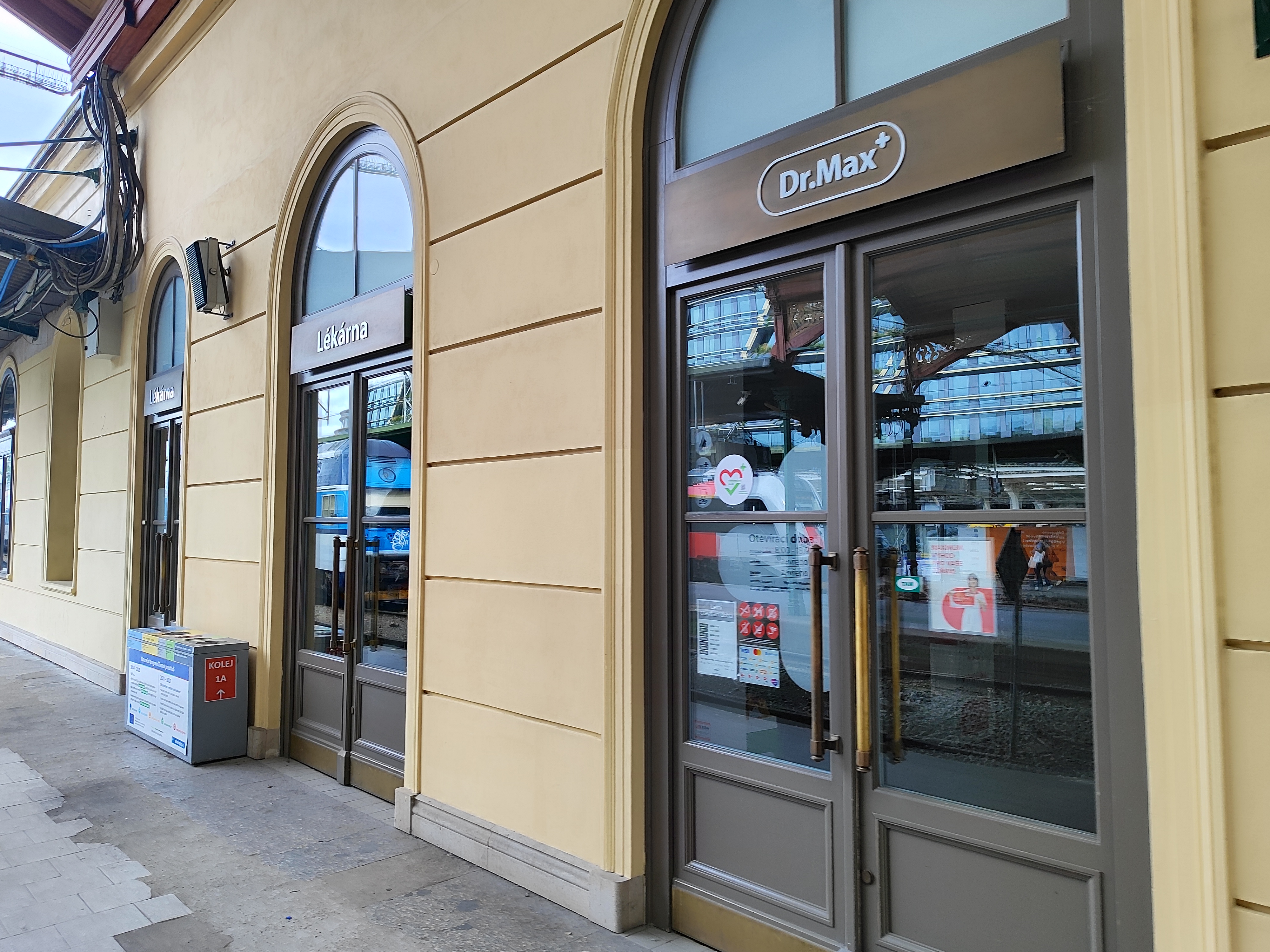 Dr.Max Lékárna foto 3