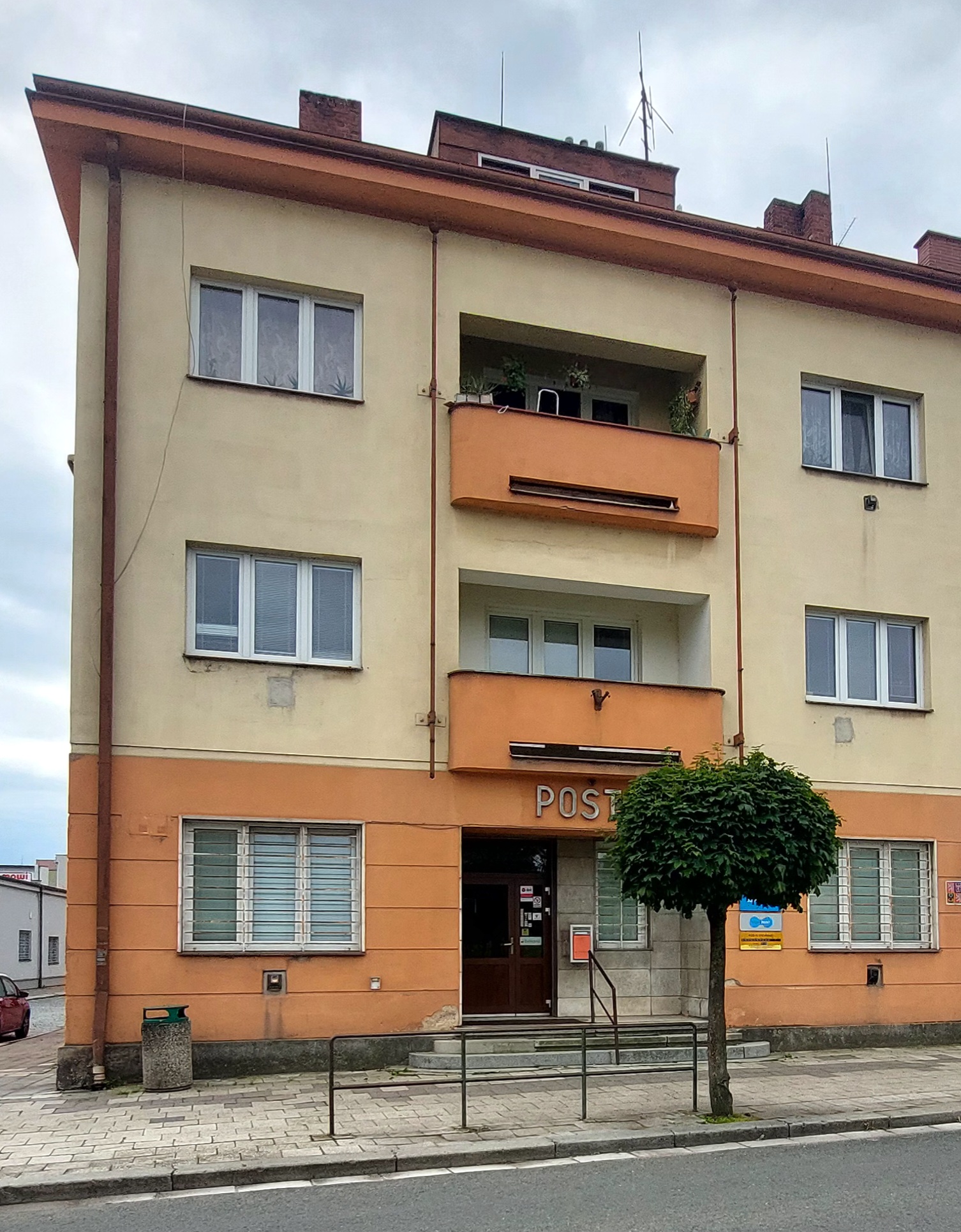 Pošta Třebechovice pod Orebem foto 2