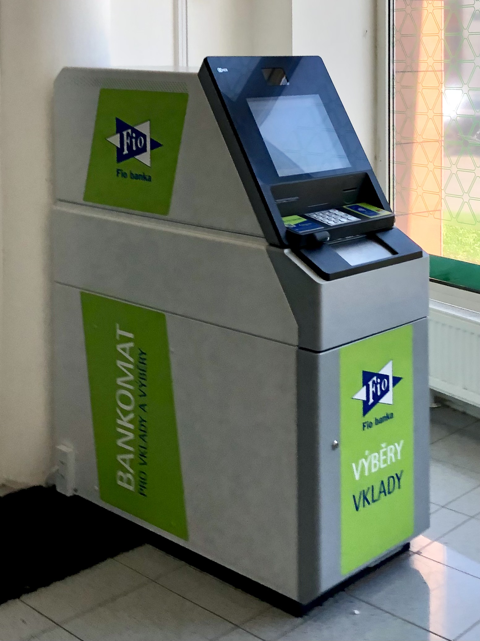 Bankomat Fio banky foto 2
